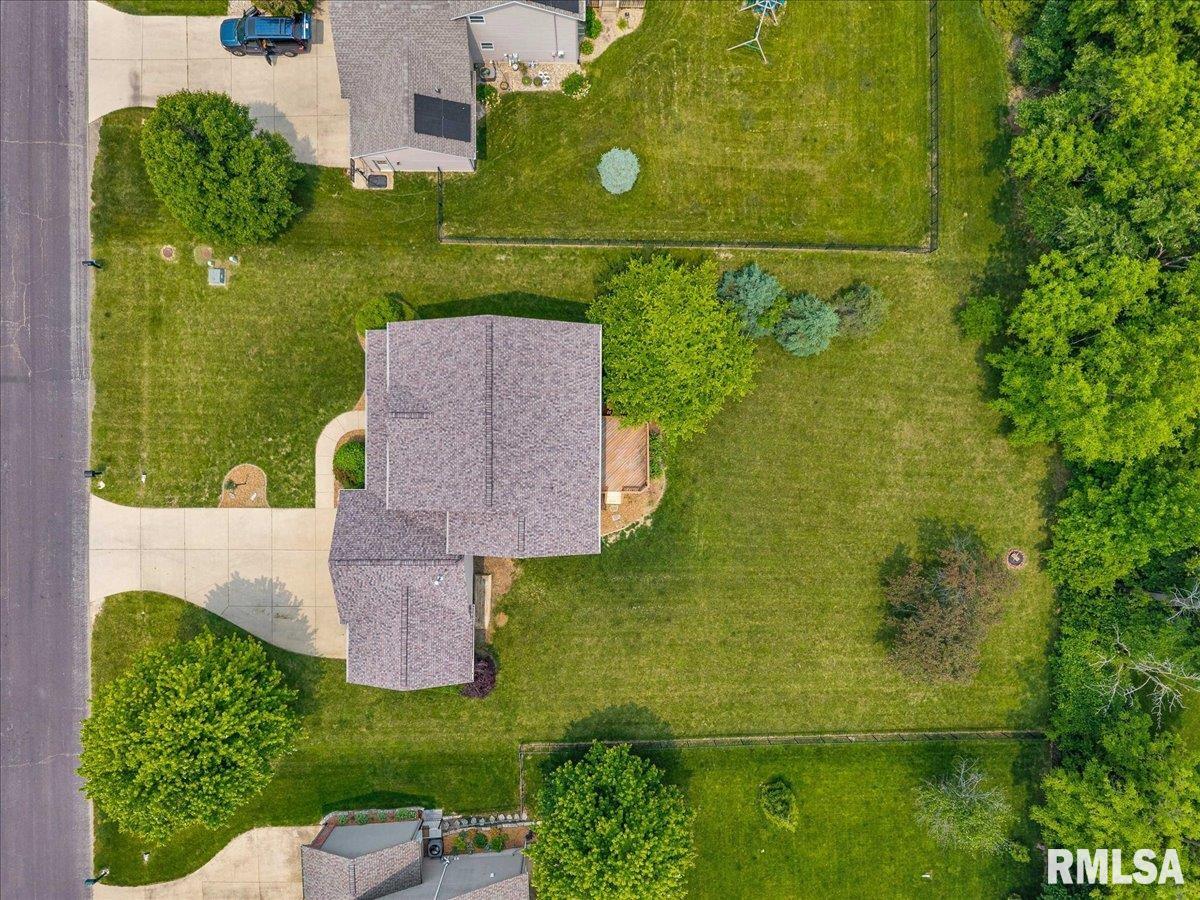 412 Westminster Road, Germantown Hills, Illinois image 34