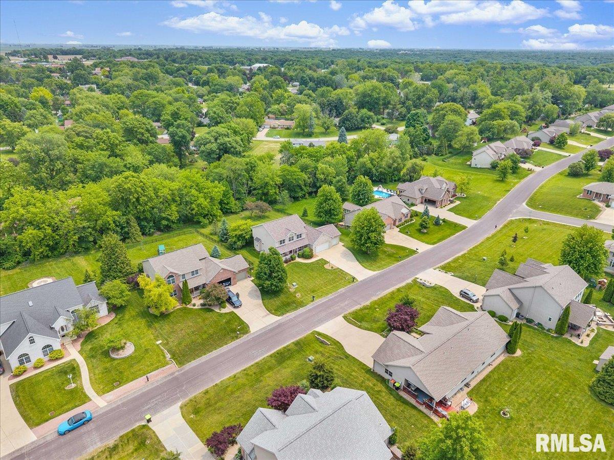 412 Westminster Road, Germantown Hills, Illinois image 40