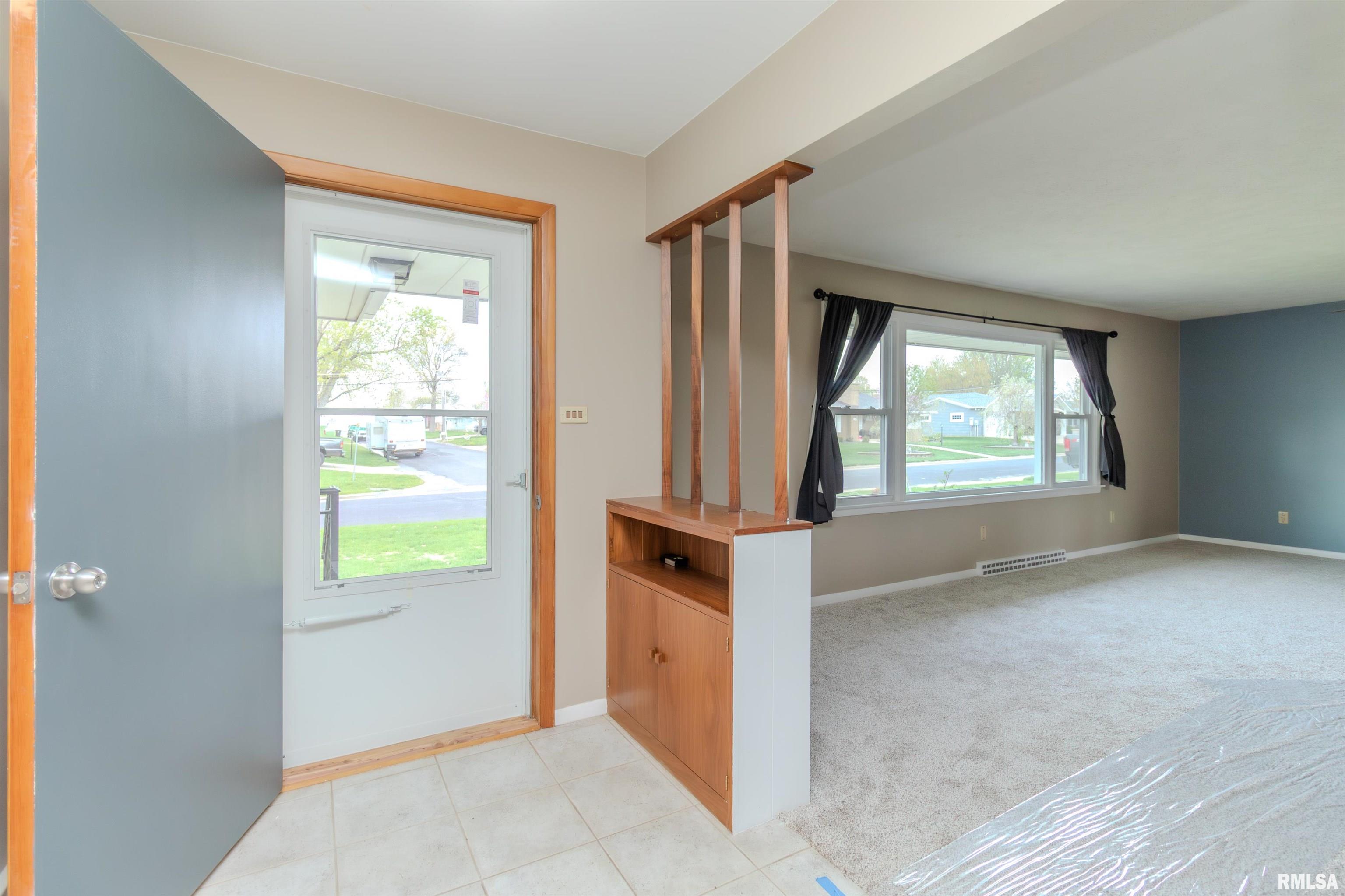 501 W High Street, Roanoke, Illinois image 16