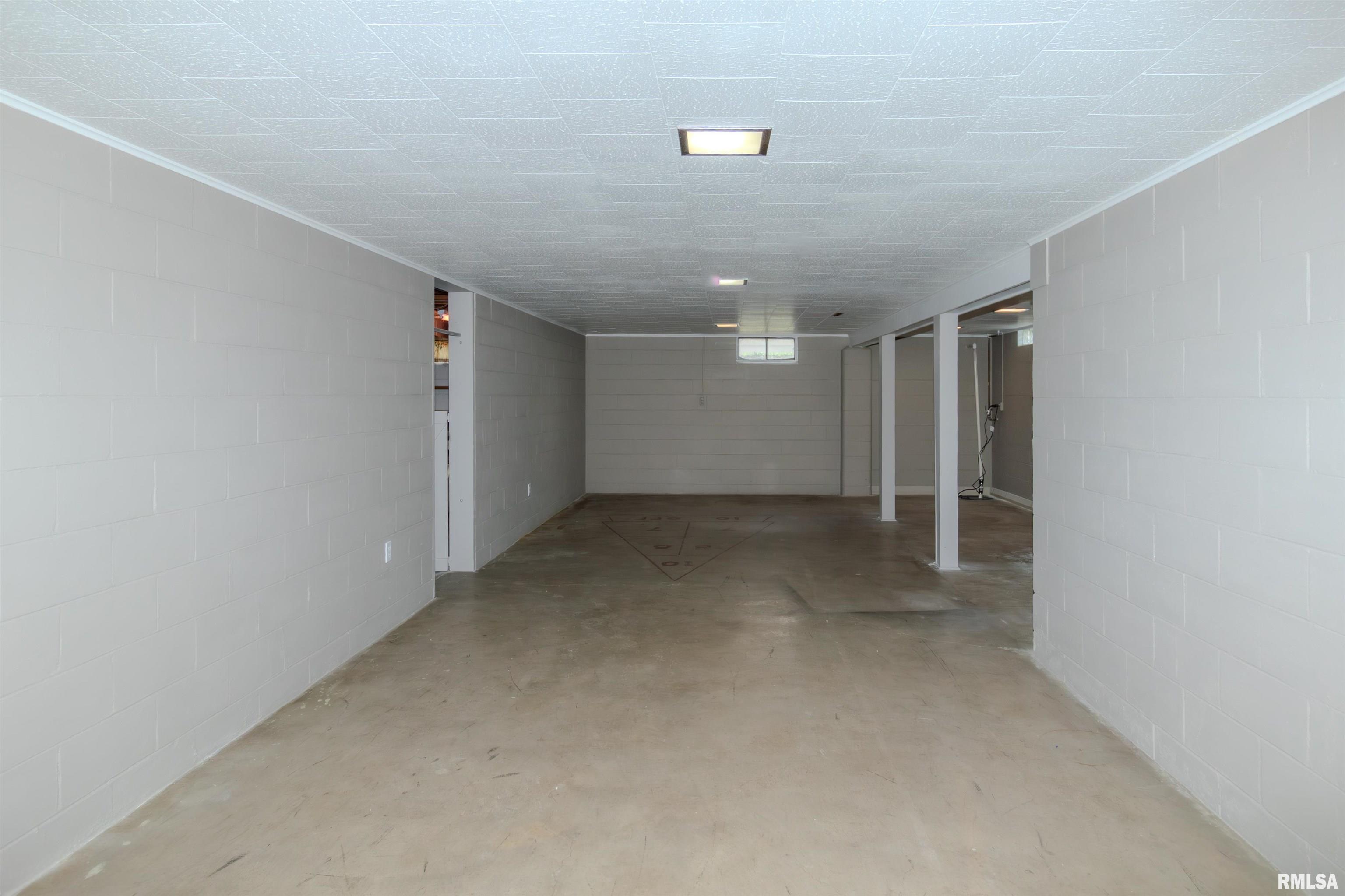 501 W High Street, Roanoke, Illinois image 50