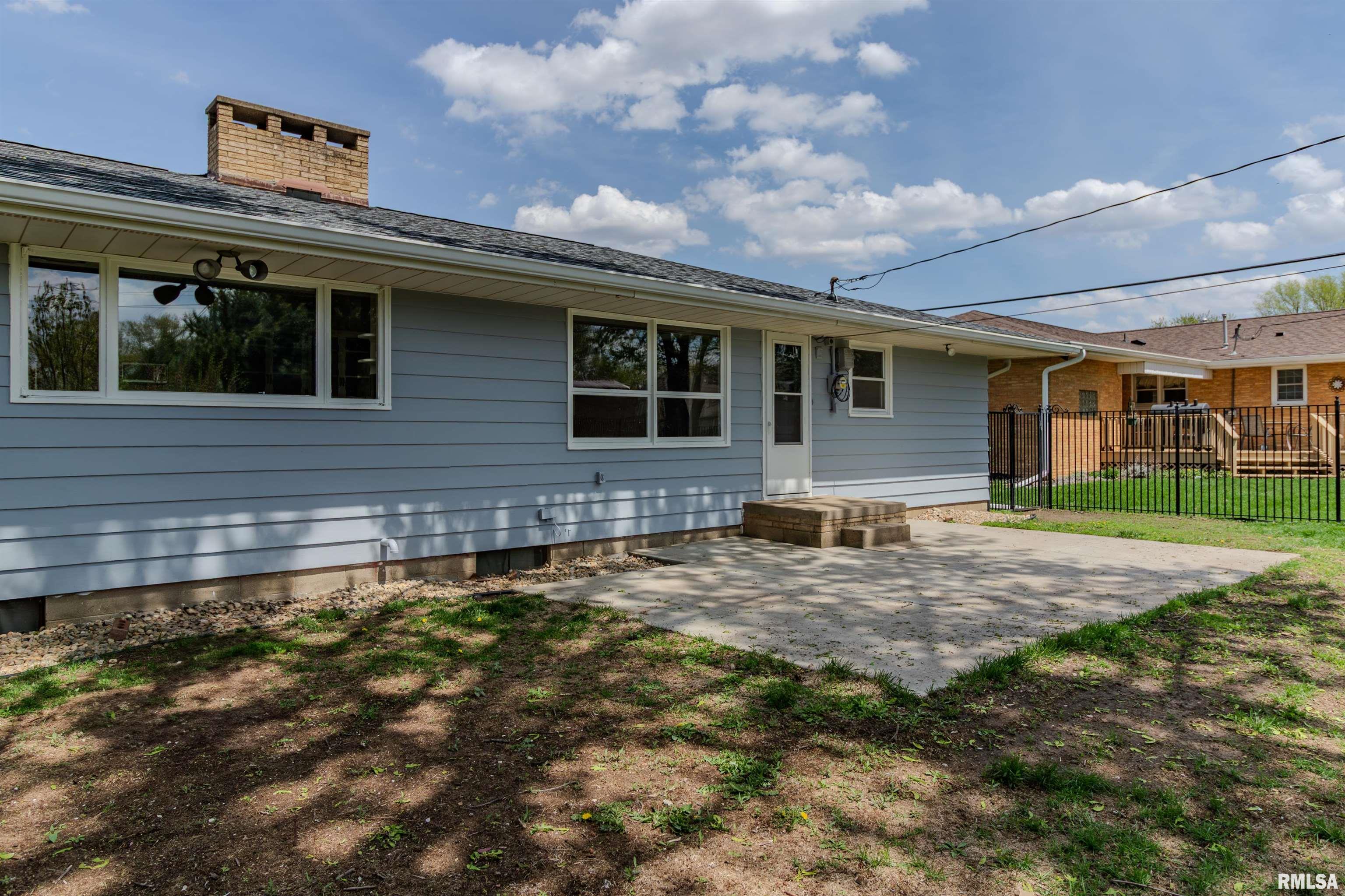 501 W High Street, Roanoke, Illinois image 7