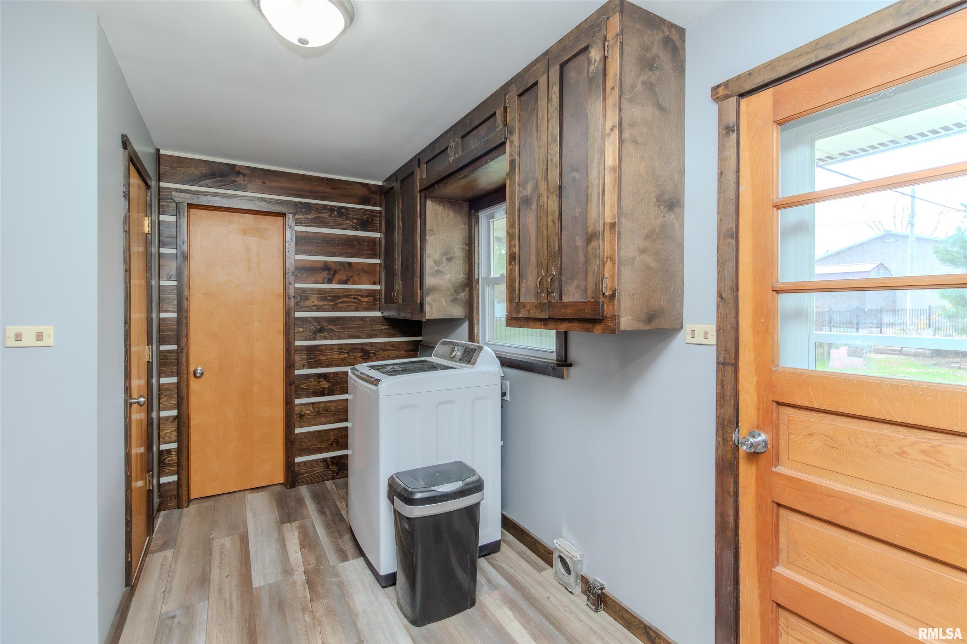 501 W High Street, Roanoke, Illinois image 27
