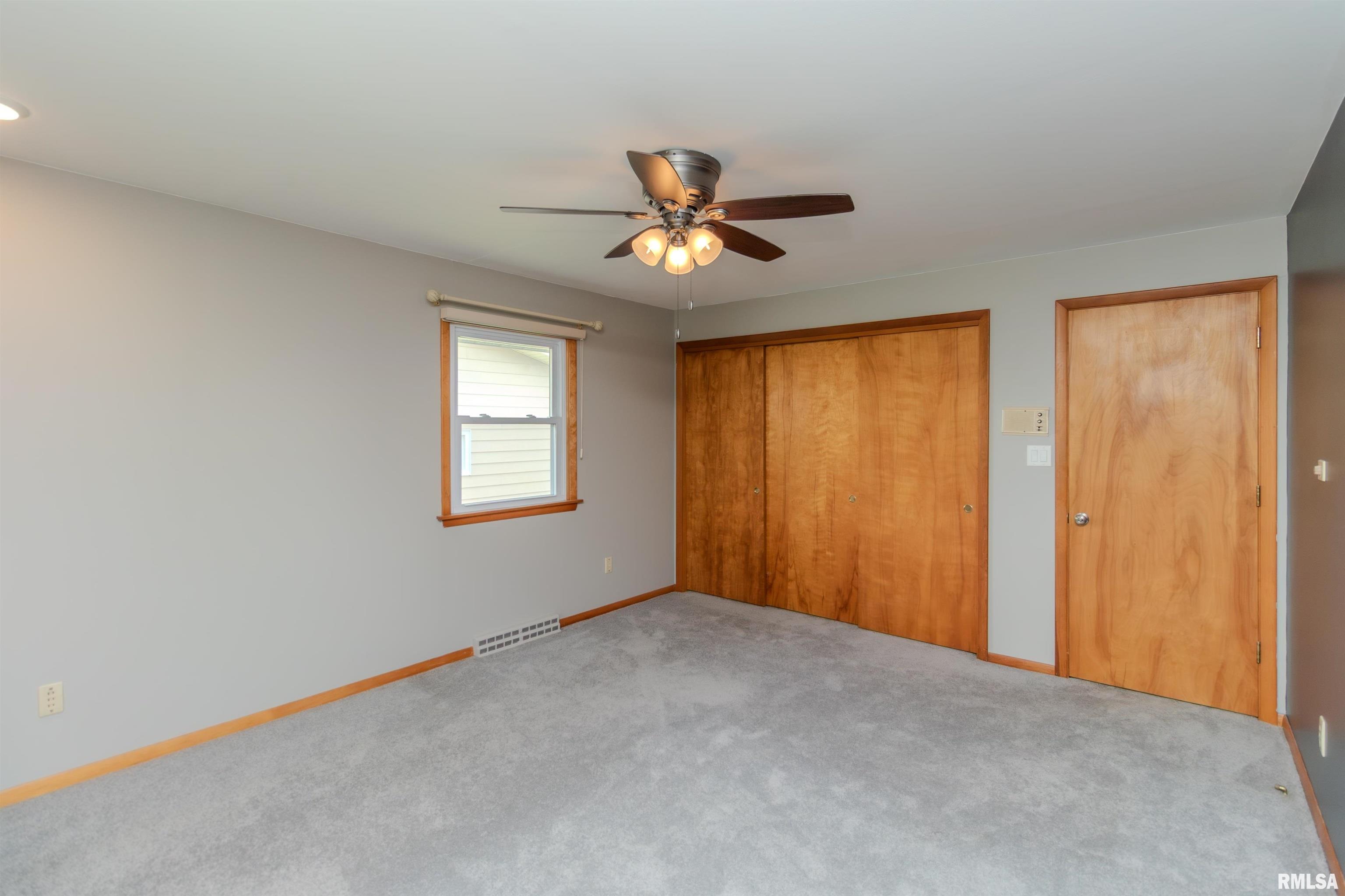 501 W High Street, Roanoke, Illinois image 41