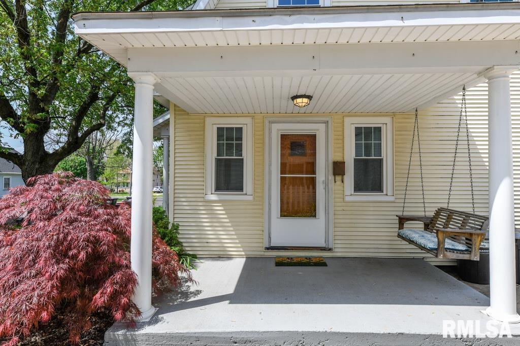 335 South Street, Pekin, Illinois image 5