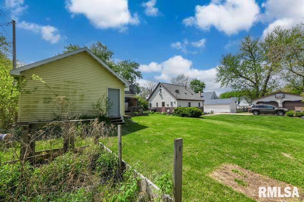 335 South Street, Pekin, Illinois image 10