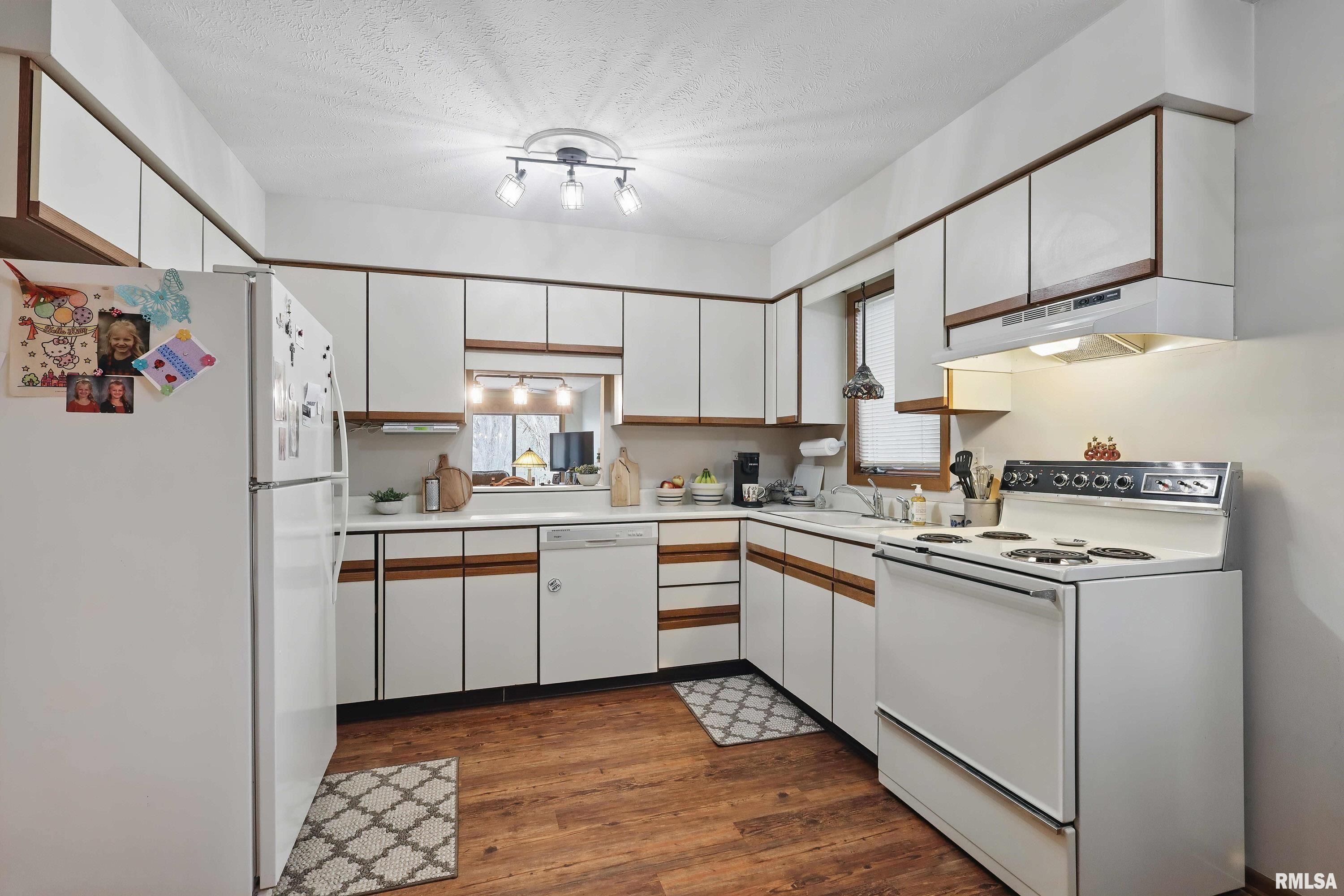 731 51st Avenue, East Moline, Illinois image 11