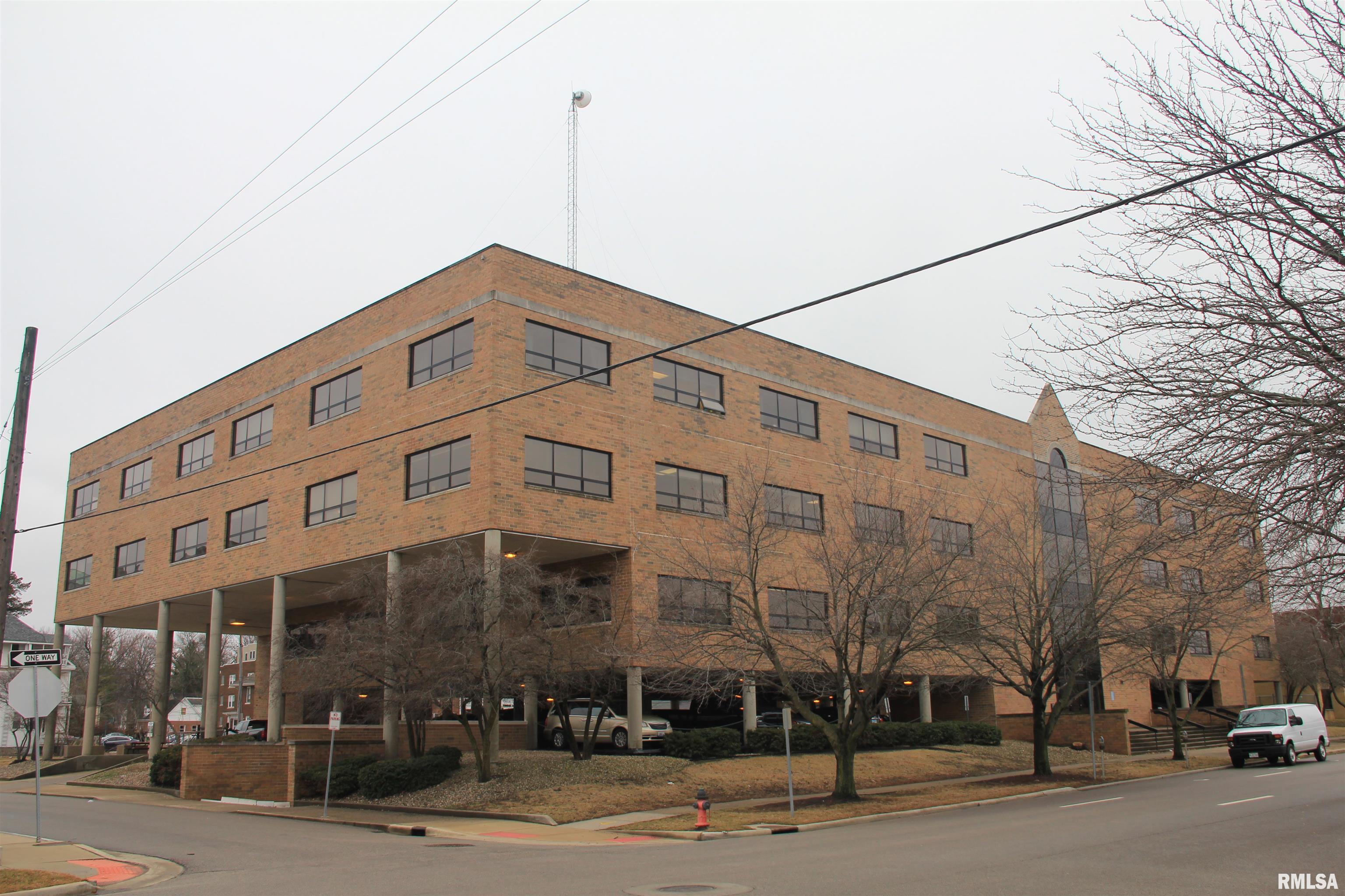 Photo 1 of 5 — 400 W MONROE Street Suite 204 A, Springfield, IL 62704