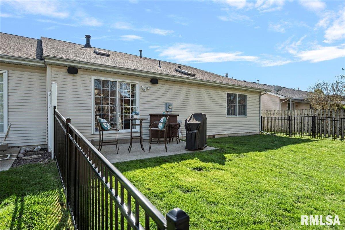 2811 Haggard Drive, Springfield, Illinois image 33