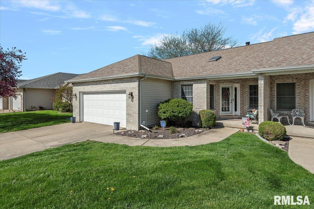 2811 Haggard Drive, Springfield, Illinois image 2
