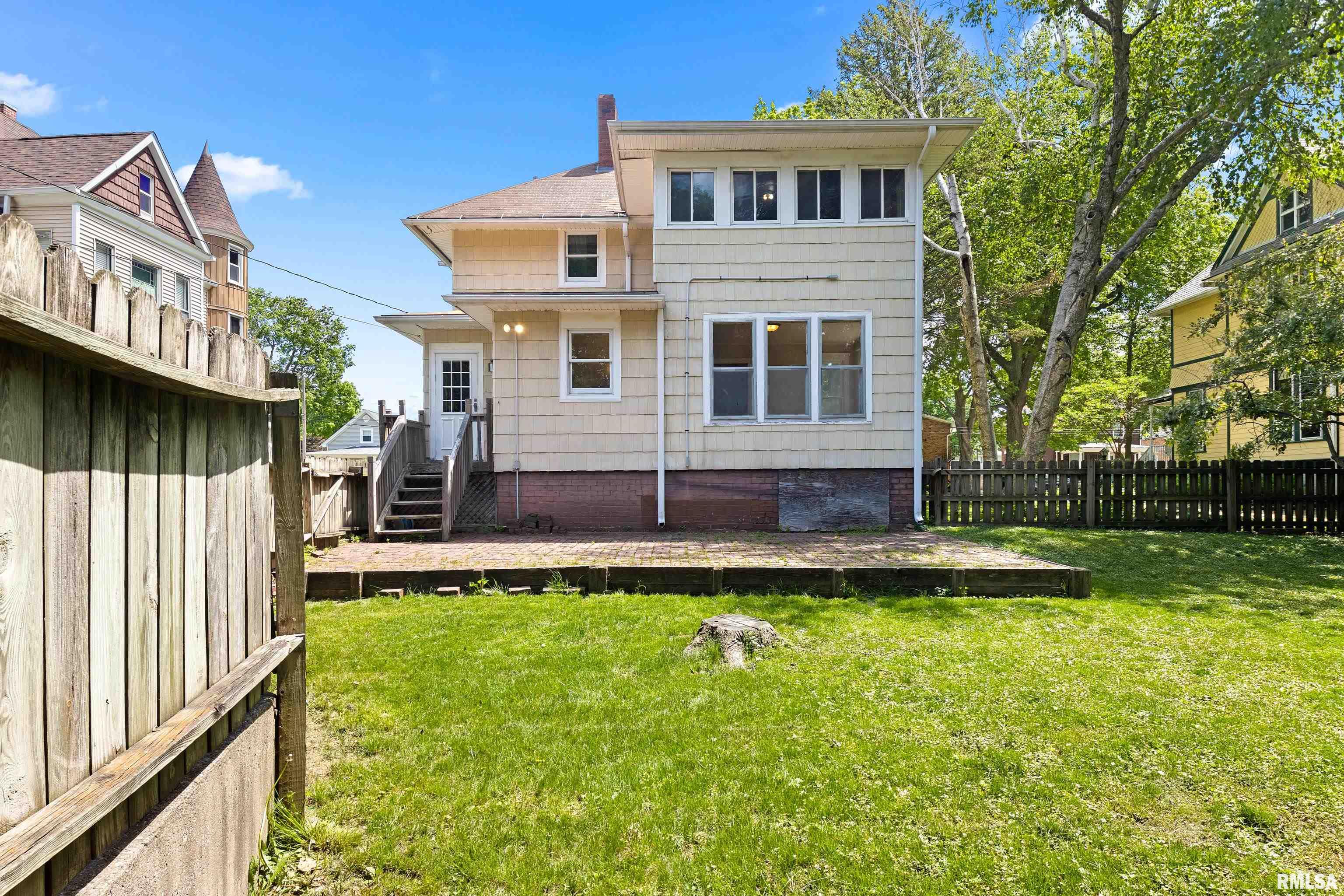 846 N Cherry Street, Galesburg, Illinois image 36