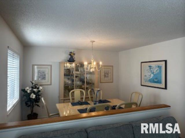 4907 Lakeview Drive, Quincy, Illinois image 6