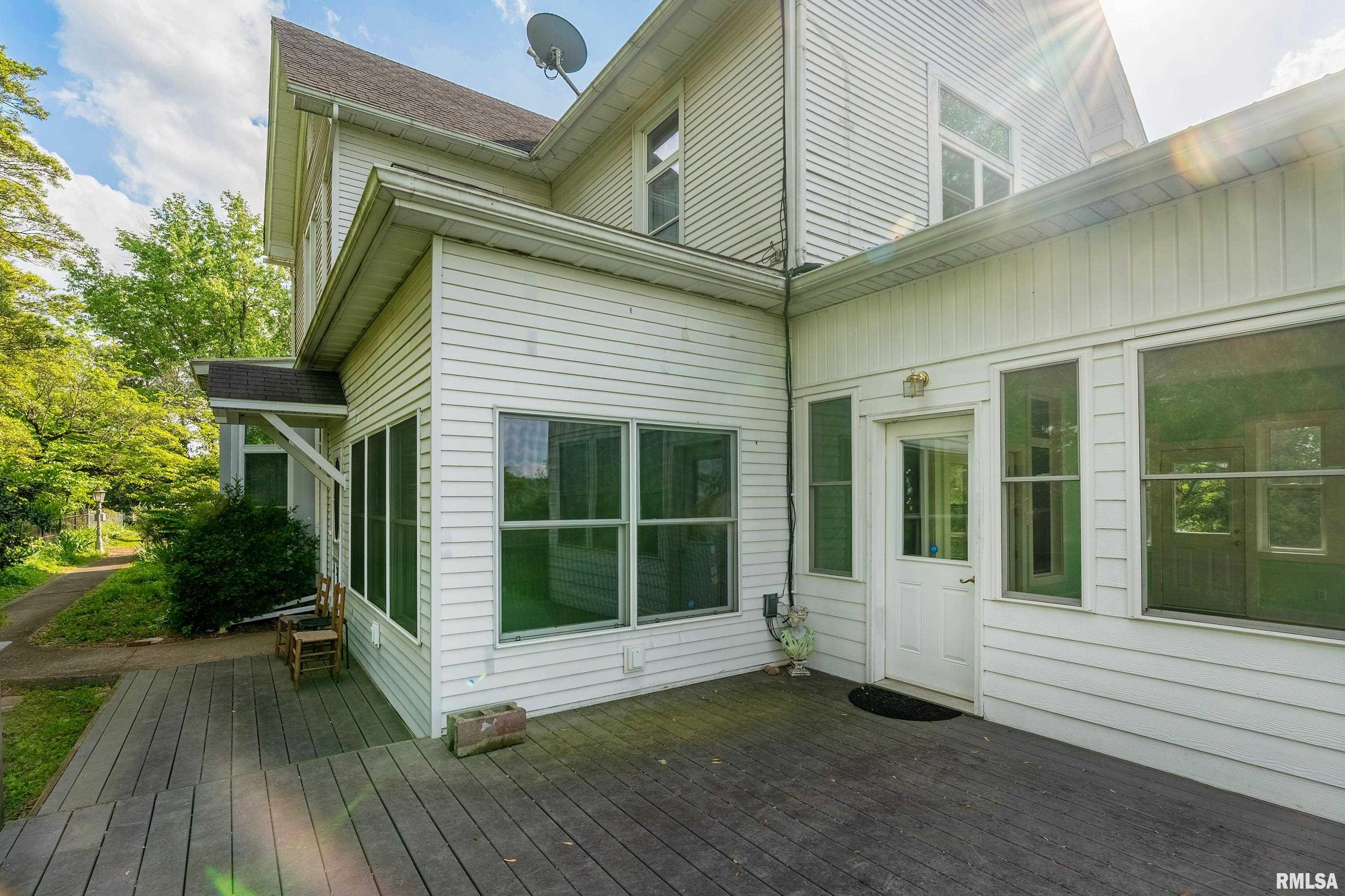 213 E Chatham Street, Golconda, Illinois image 43