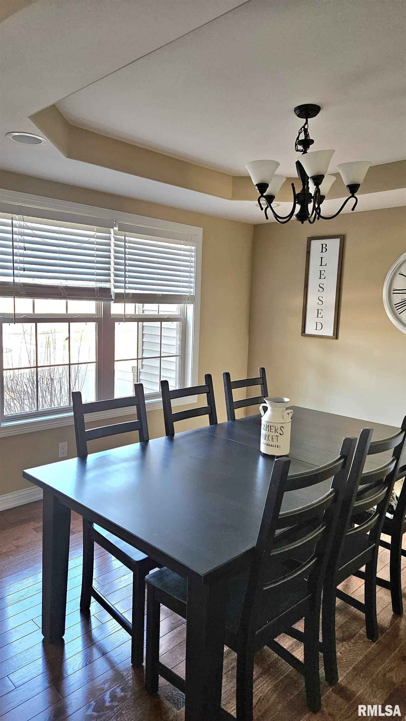 122 E Cypress Road, Canton, Illinois image 5