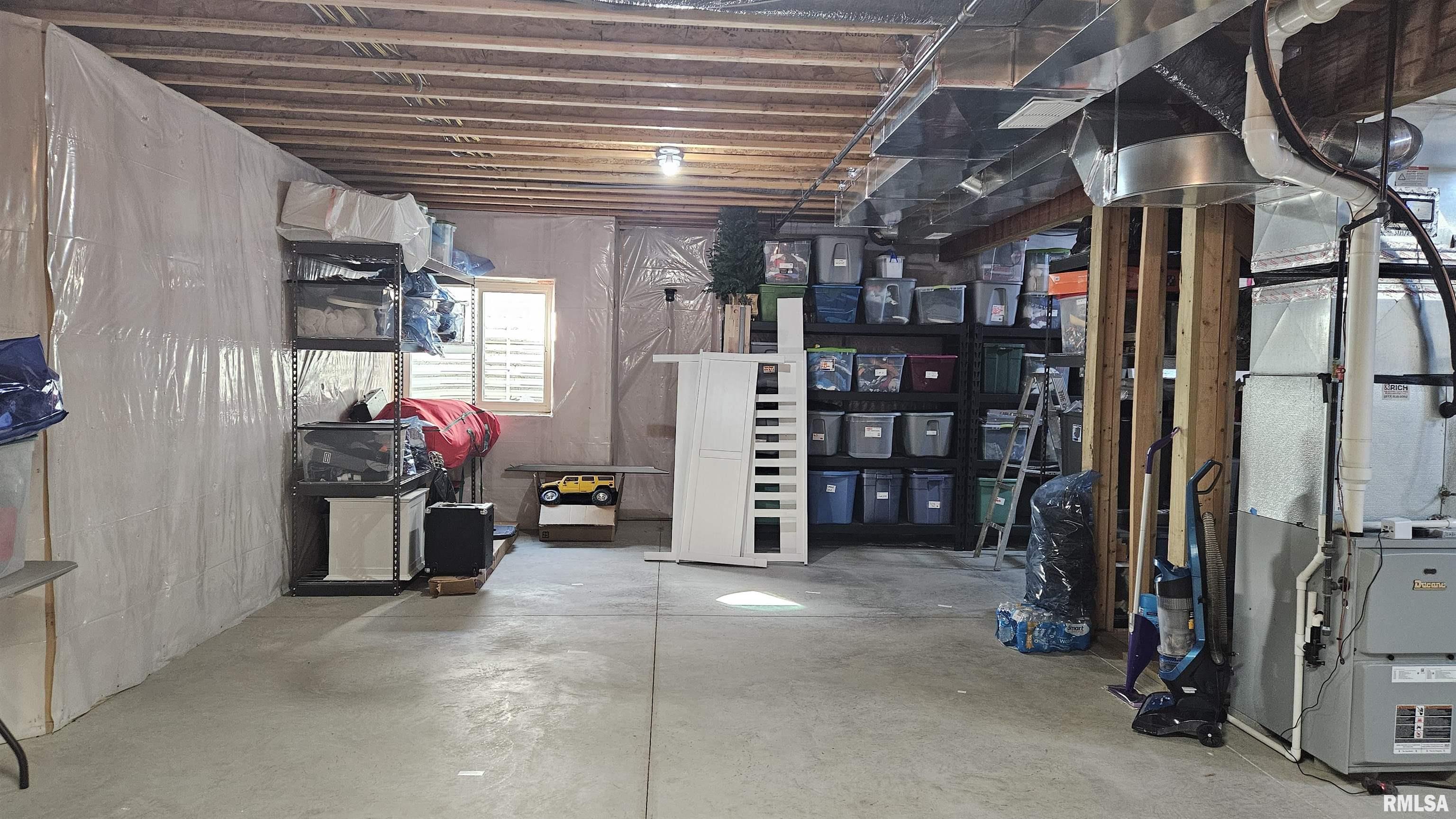 122 E Cypress Road, Canton, Illinois image 40