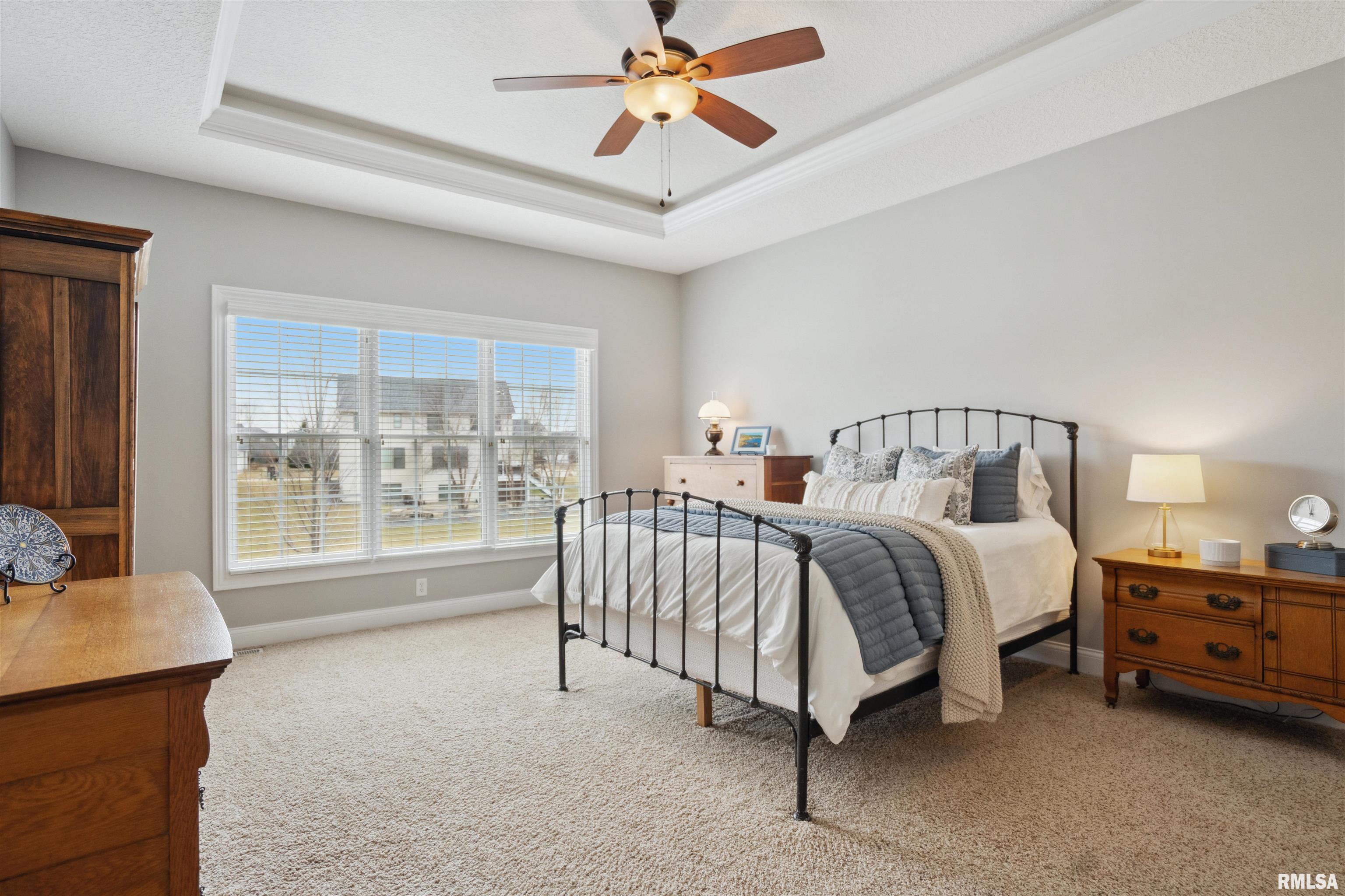 6631 Summerfield Drive, Bettendorf, Iowa image 18