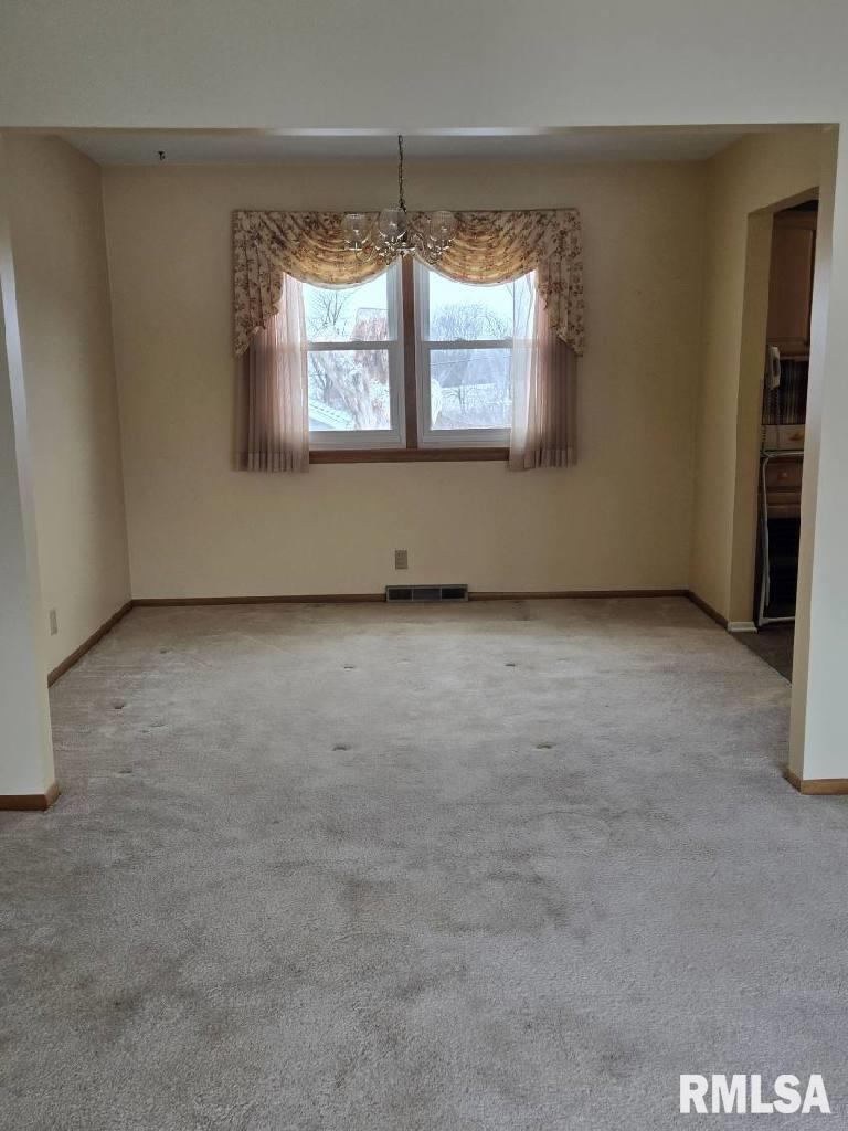 3122 Eclipse Street, Clinton, Iowa image 21