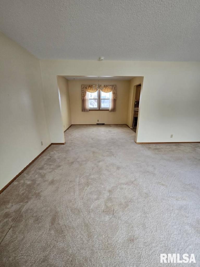 3122 Eclipse Street, Clinton, Iowa image 19
