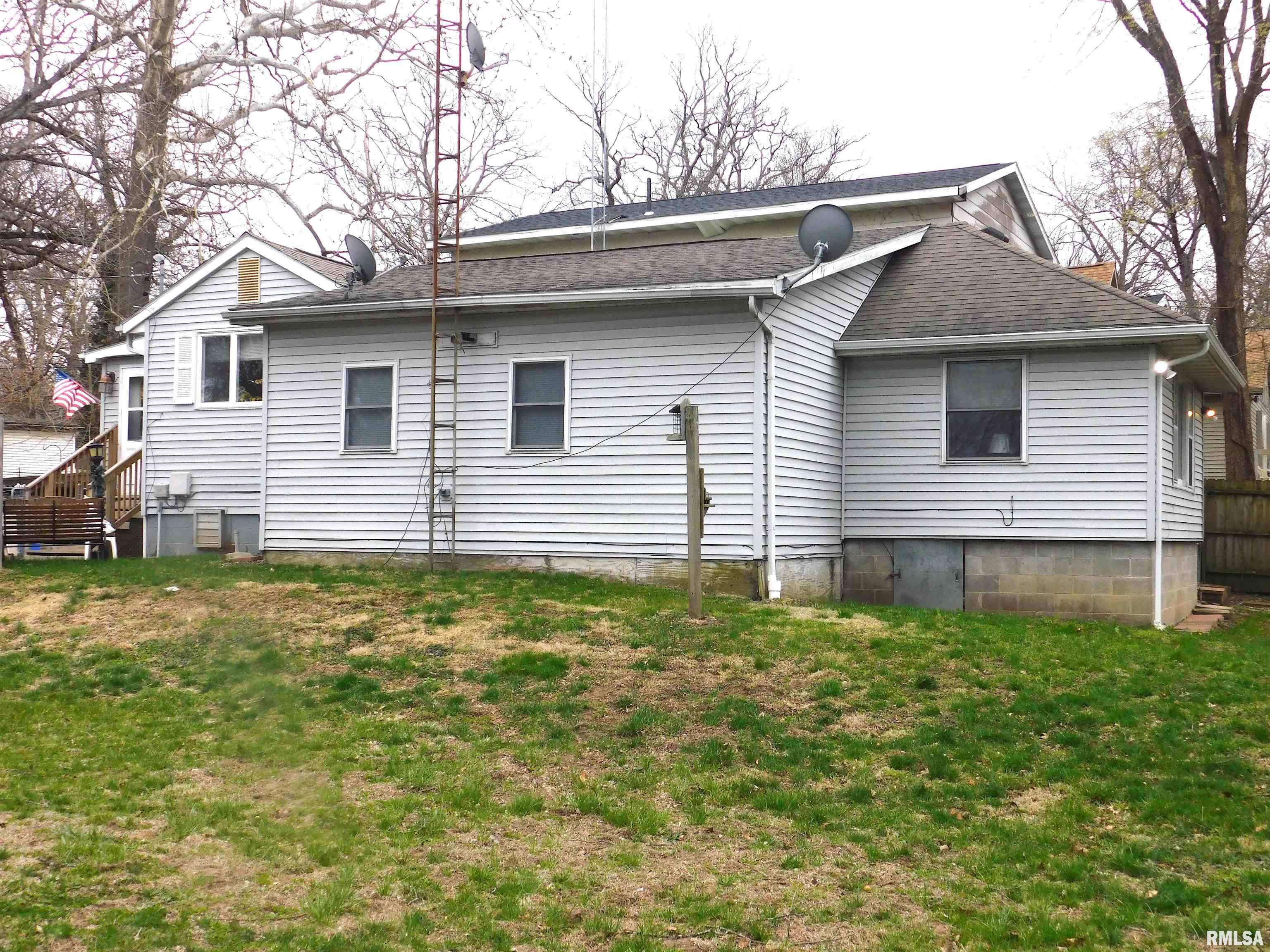 16215 Camaron Avenue, Petersburg, Illinois image 2