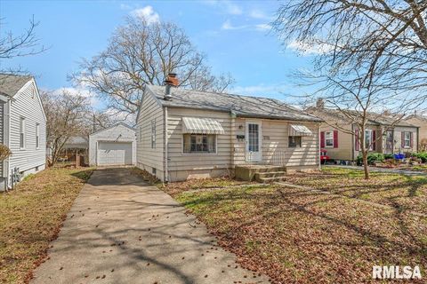 Homes For Sale - 1720 N 21st Street<br/> Sangamon County, Springfield, IL 62702