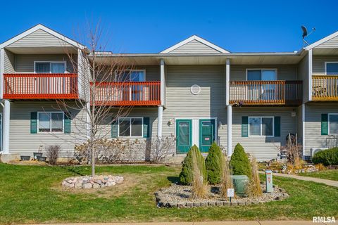 Condo For Sale - 3510 N Kingston Drive #8<br/> Peoria County, Peoria, IL 61604