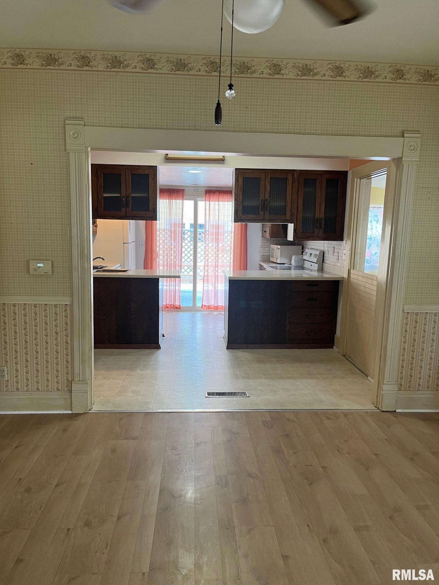 246 Willard Street, Kewanee, Illinois image 10
