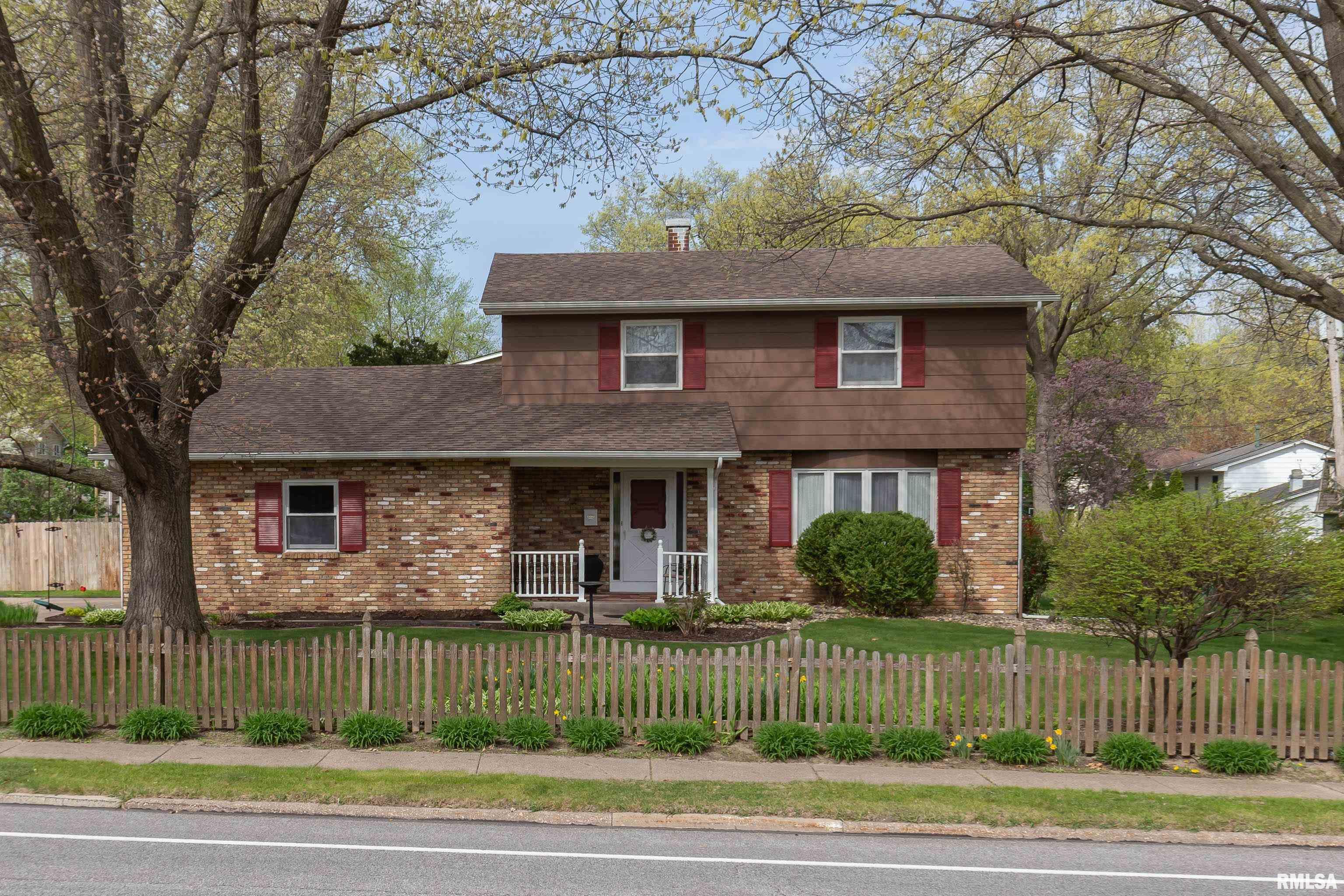 2828 Jersey Ridge Road, Davenport, Iowa image 7