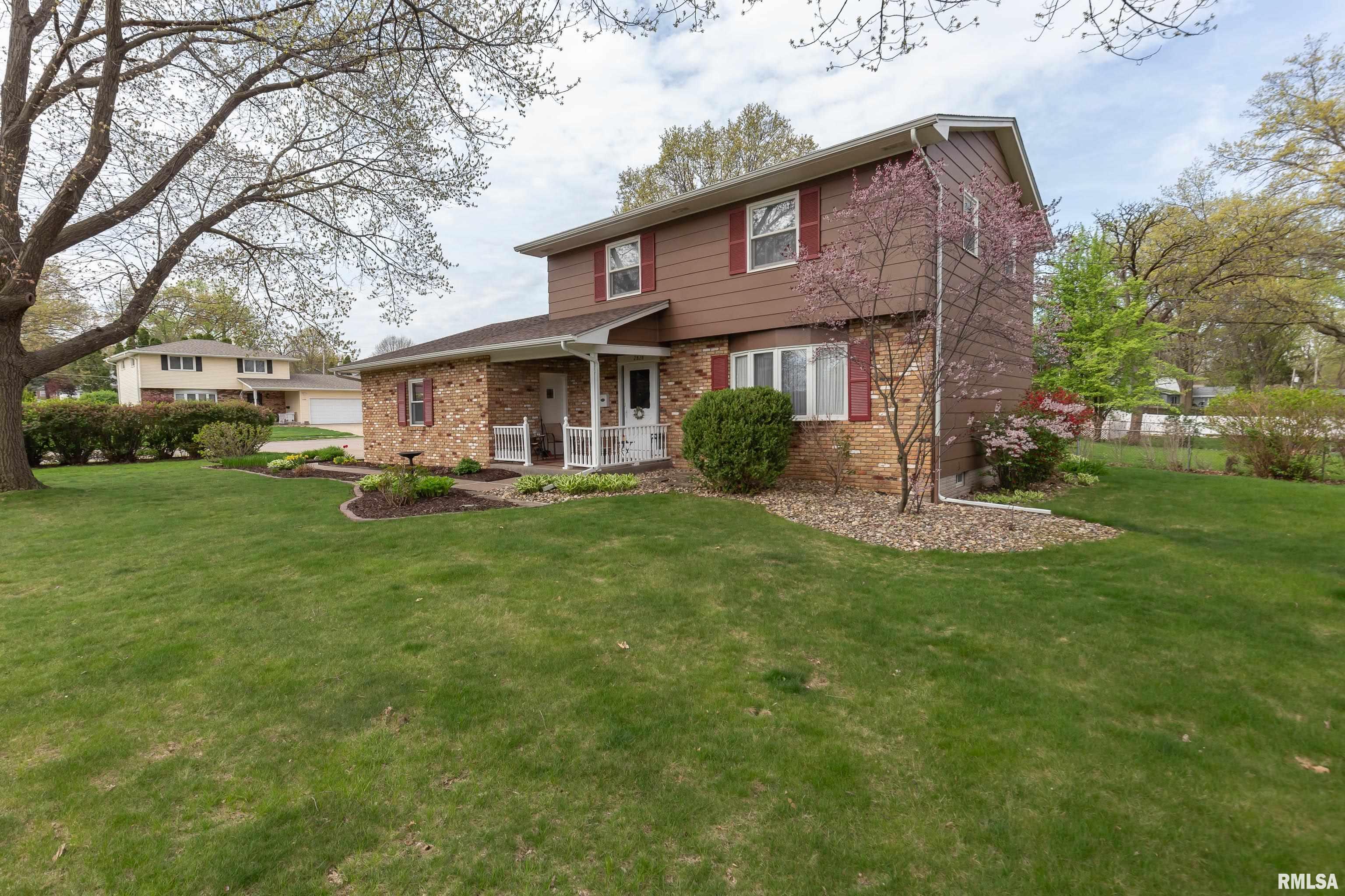 2828 Jersey Ridge Road, Davenport, Iowa image 1