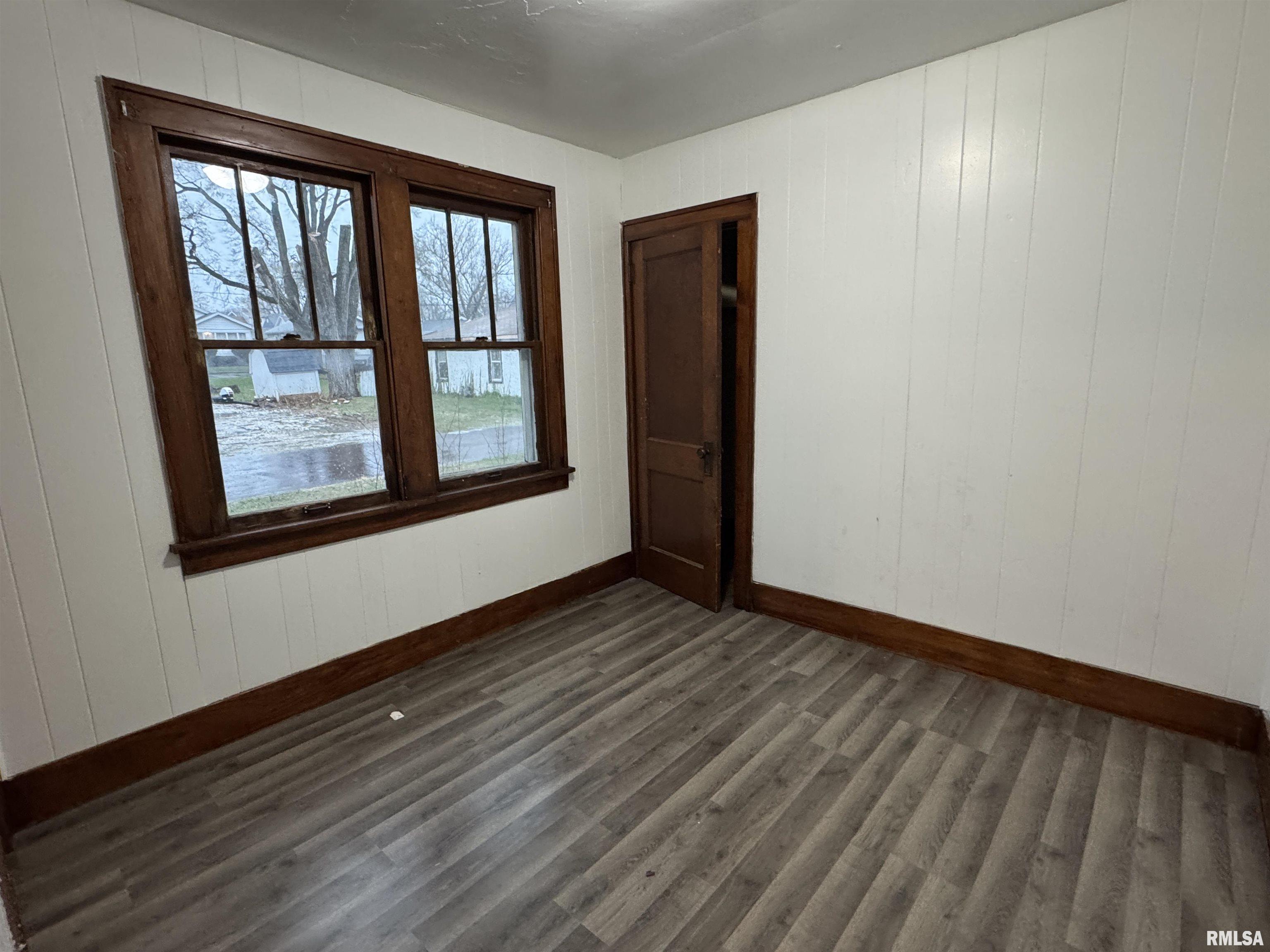 1017 W Brons Avenue, Peoria, Illinois image 6