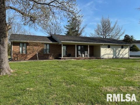 Homes For Sale - 2944 Delora Lane<br/> Williamson County, Herrin, IL 62948