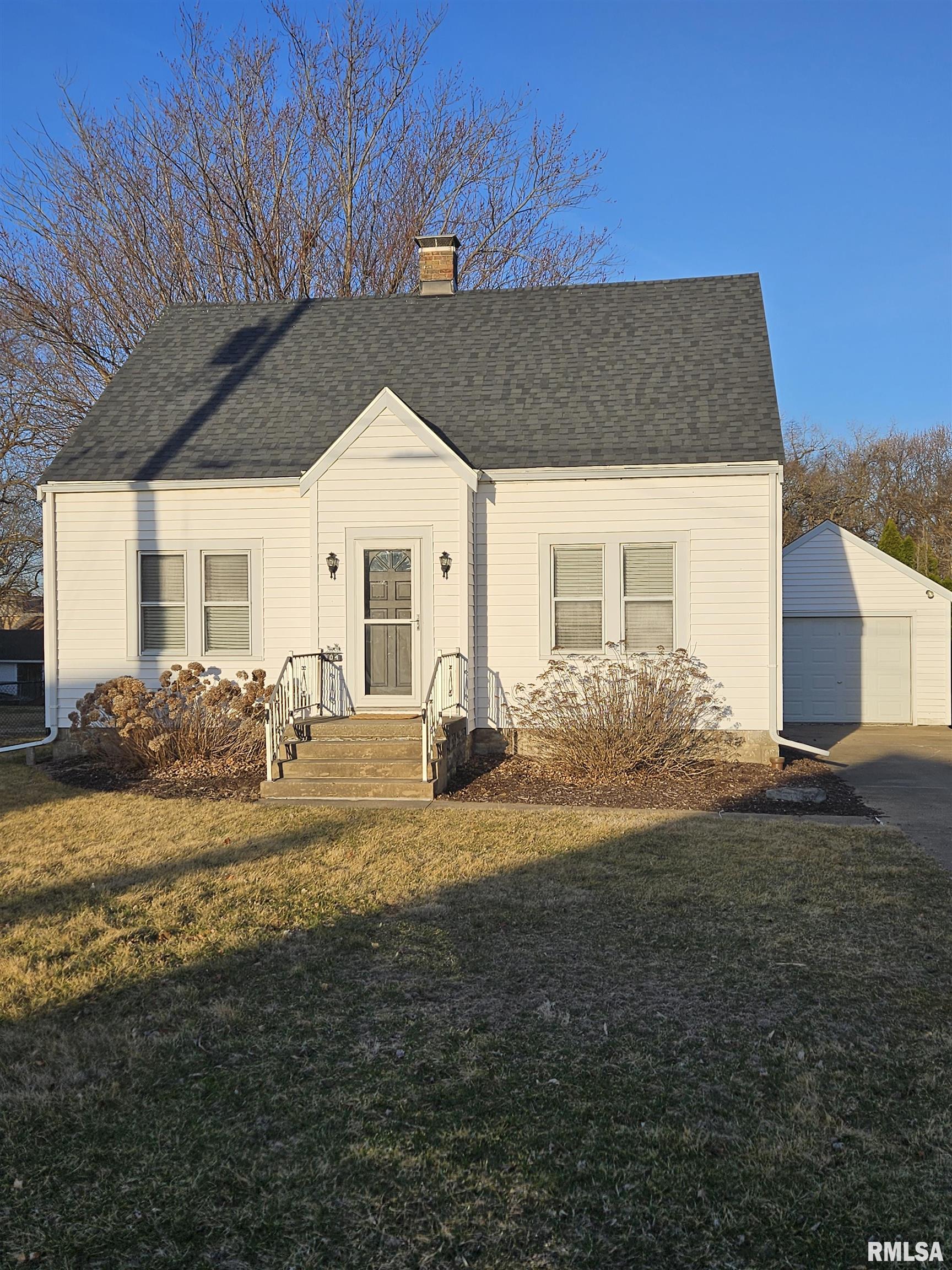 104 Fairoaks Court, Bartonville, Illinois image 3