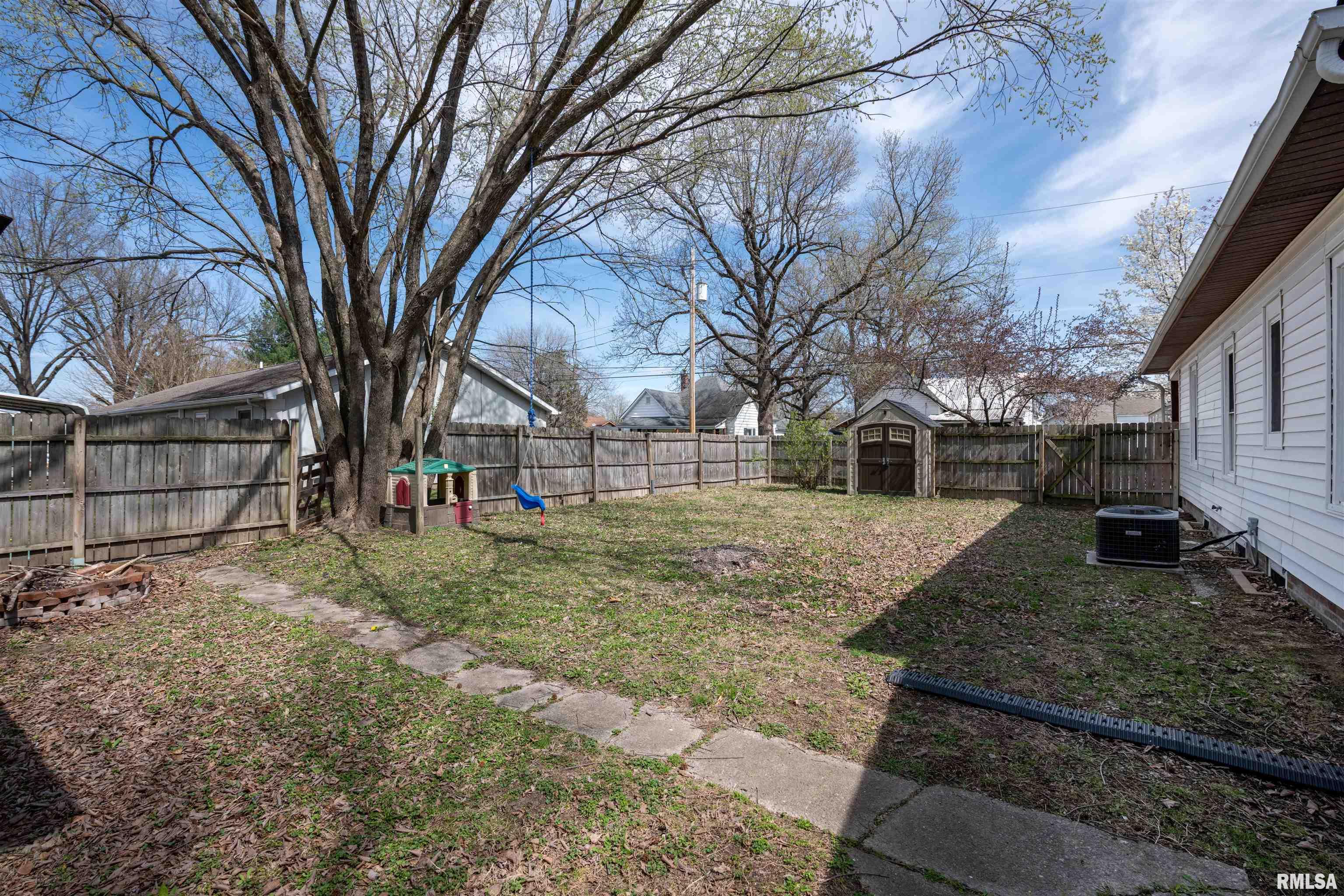 908 S Buchanan Street, Marion, Illinois image 19
