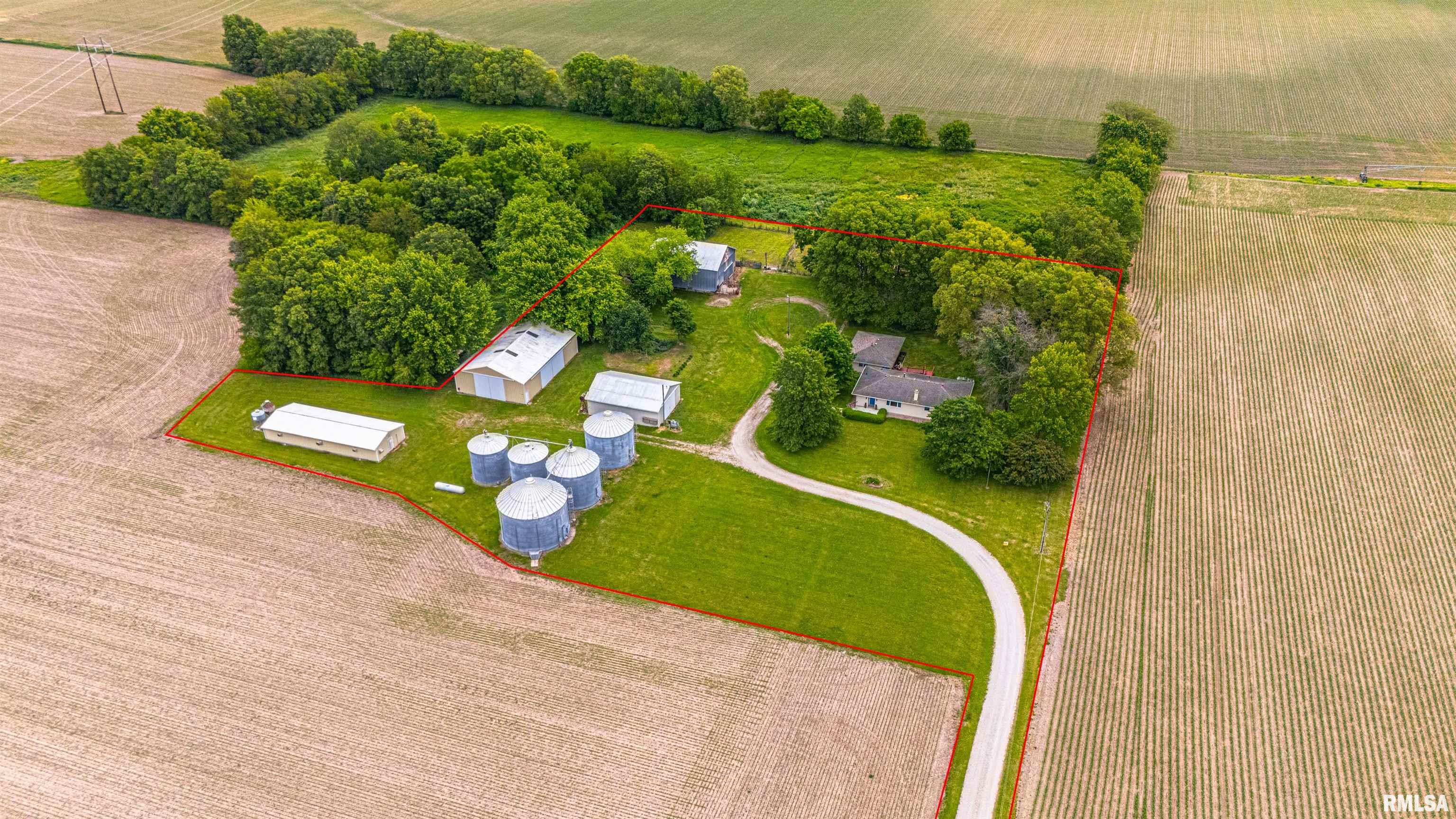 1598 700th Avenue, Lincoln, Illinois image 1