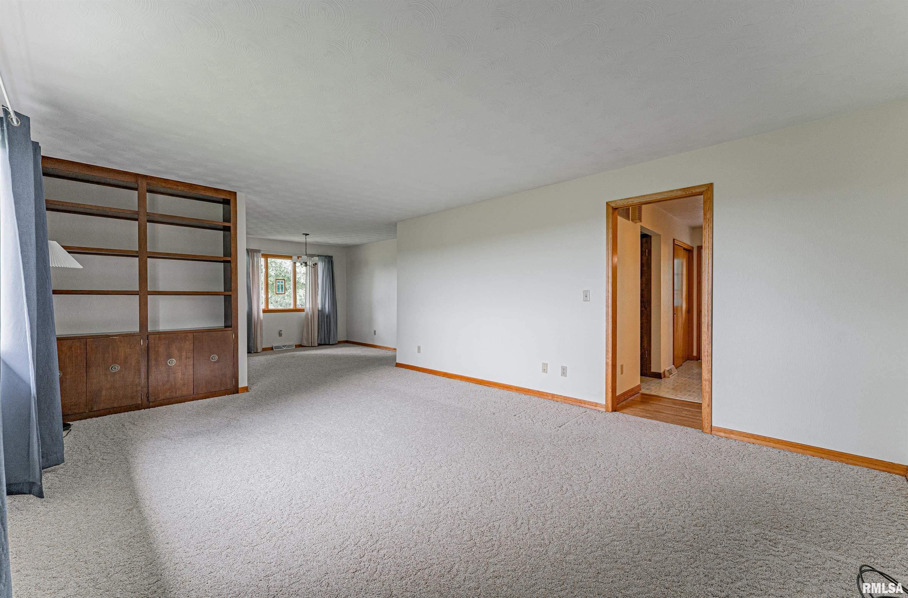 1598 700th Avenue, Lincoln, Illinois image 11