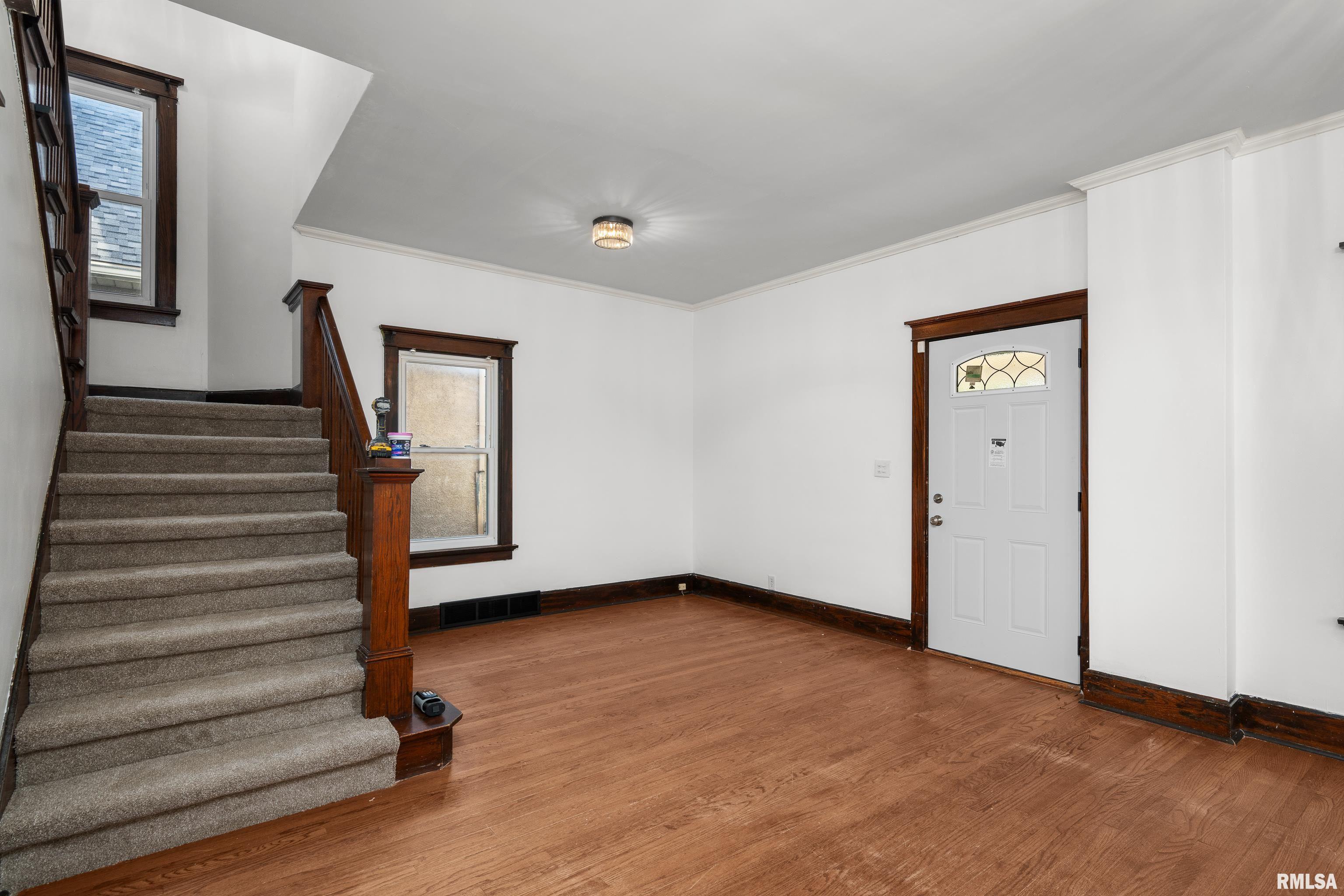 820 20th Avenue, Moline, Illinois image 7