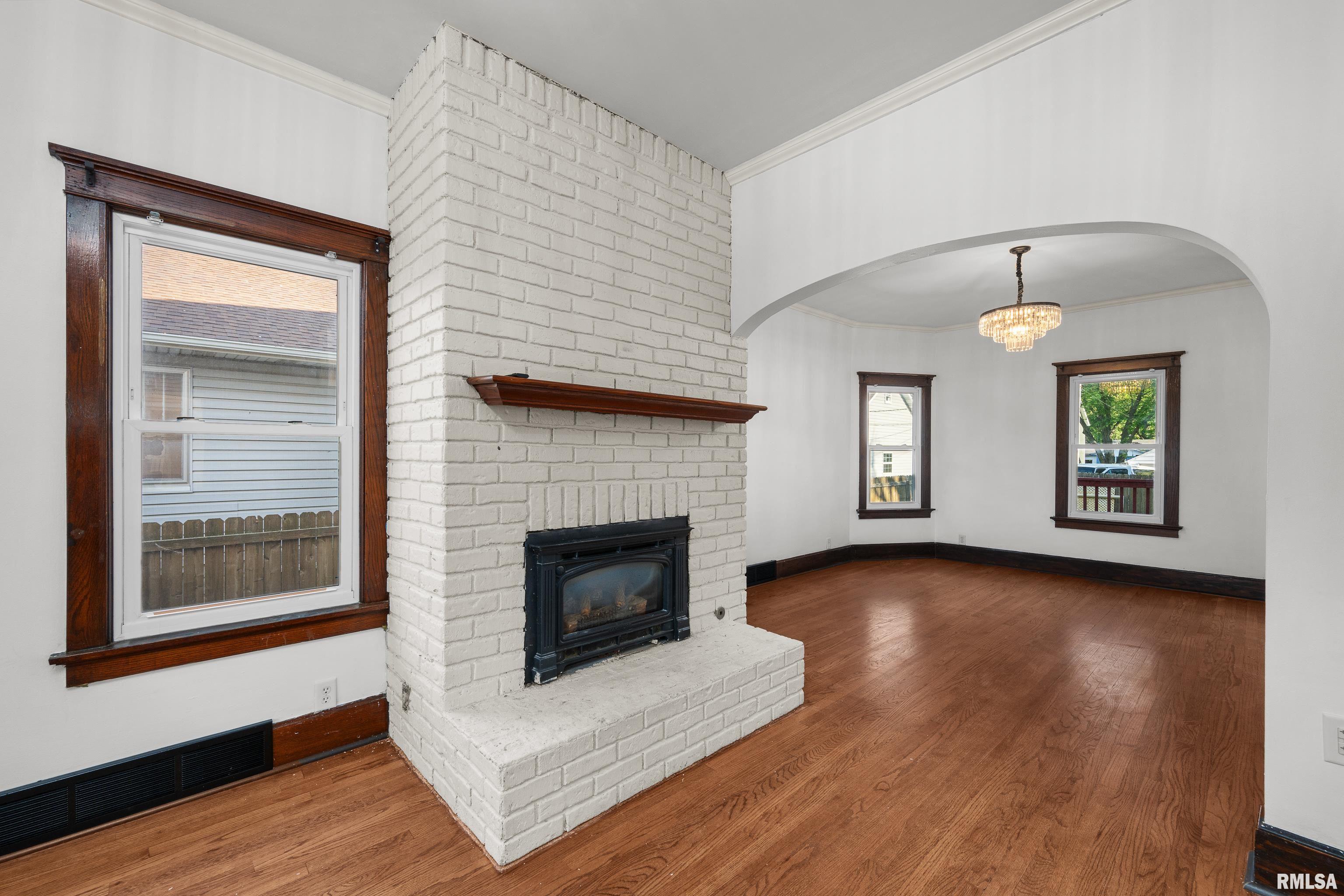 820 20th Avenue, Moline, Illinois image 5