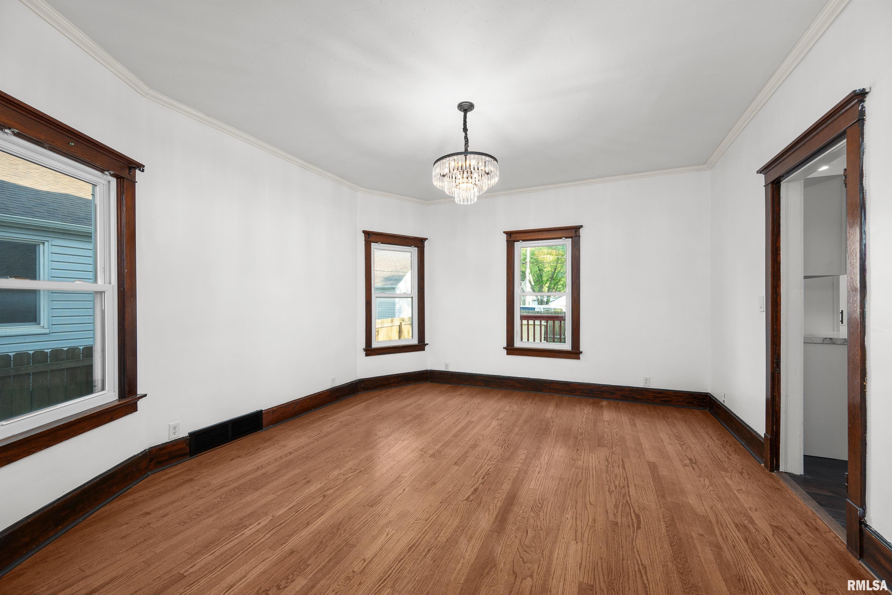 820 20th Avenue, Moline, Illinois image 8