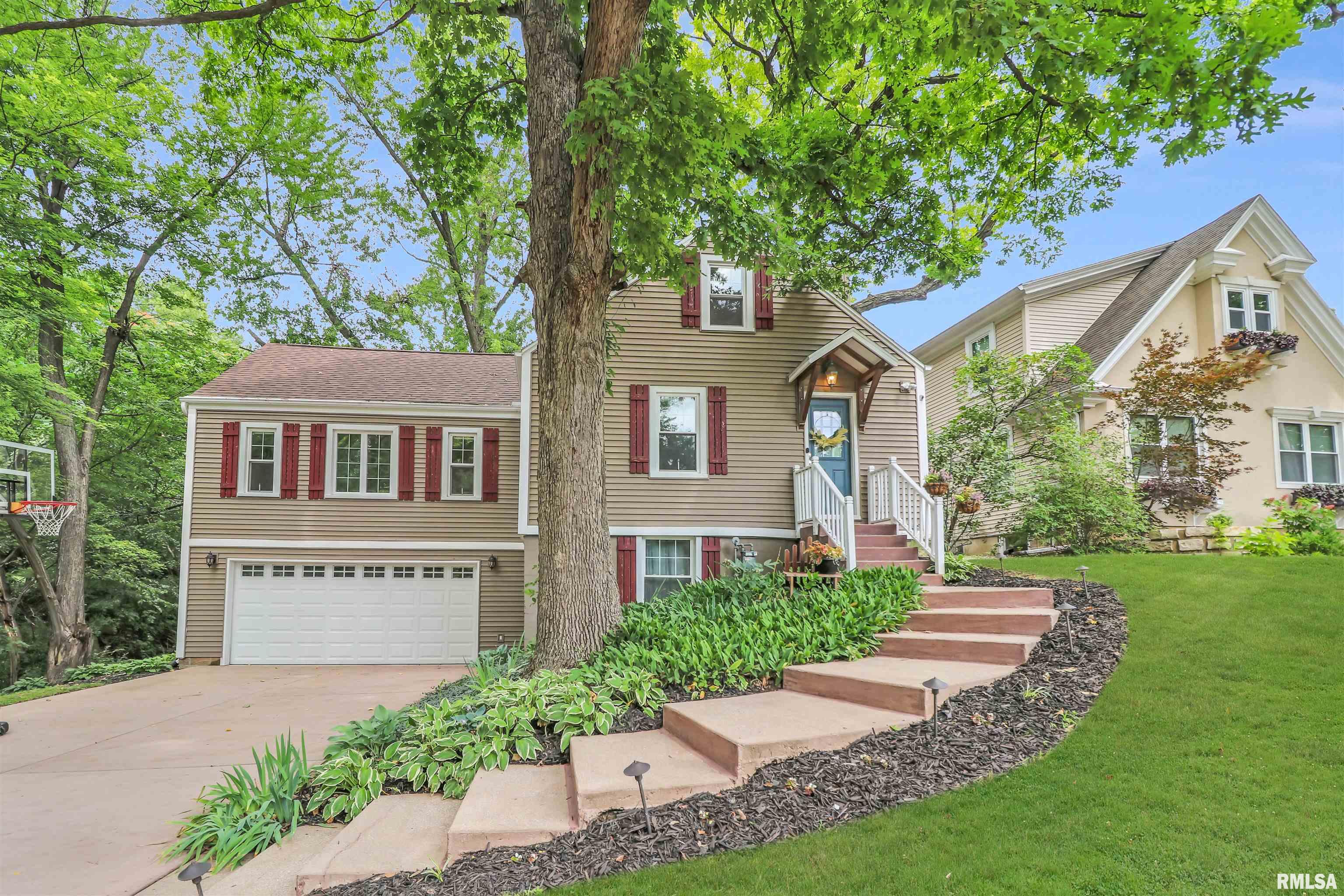 1525 E Moneta Avenue, Peoria Heights, Illinois image 1