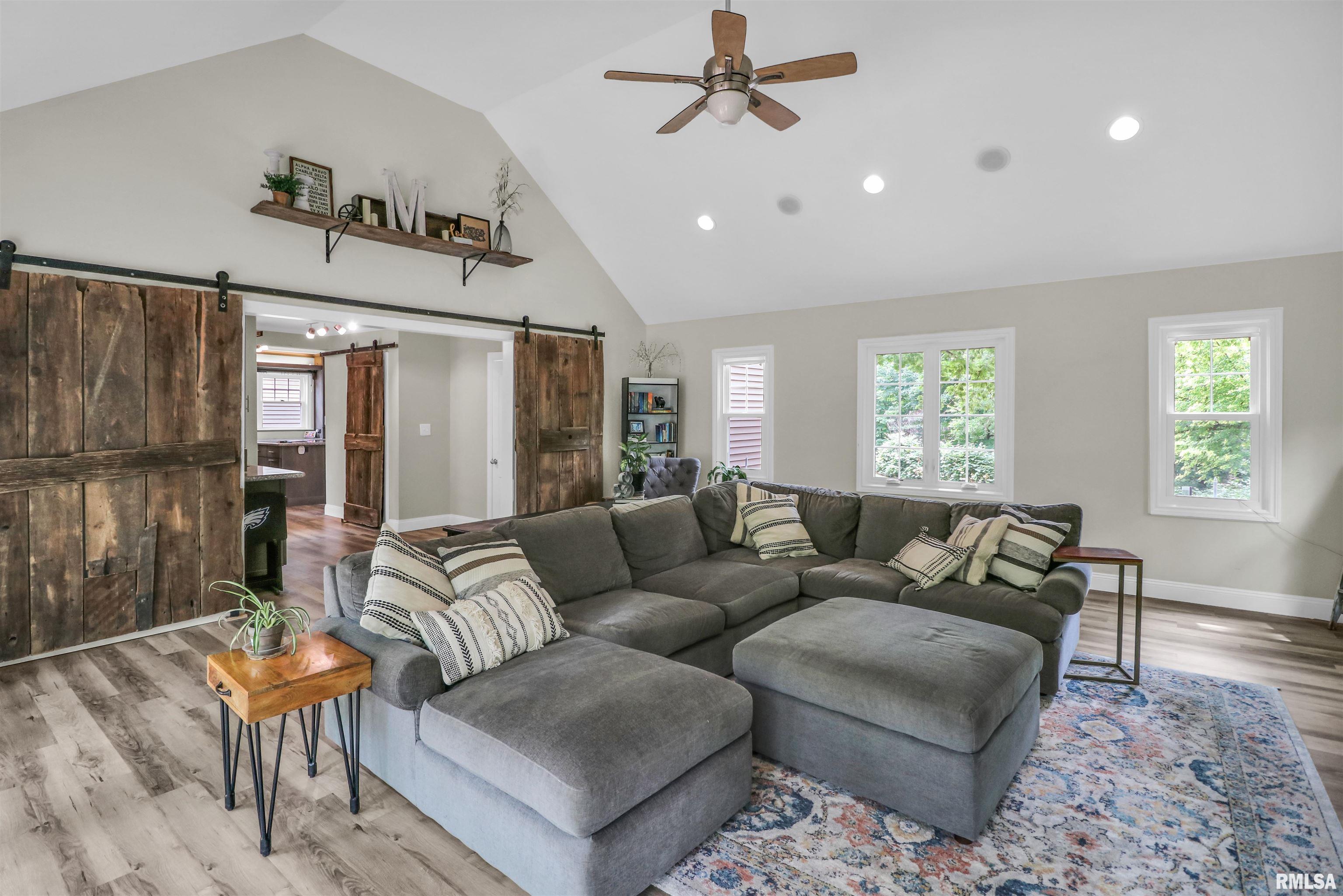 1525 E Moneta Avenue, Peoria Heights, Illinois image 17