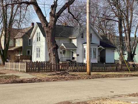 Homes For Sale - 312 N 2nd Avenue<br/> Fulton County, Canton, IL 61520