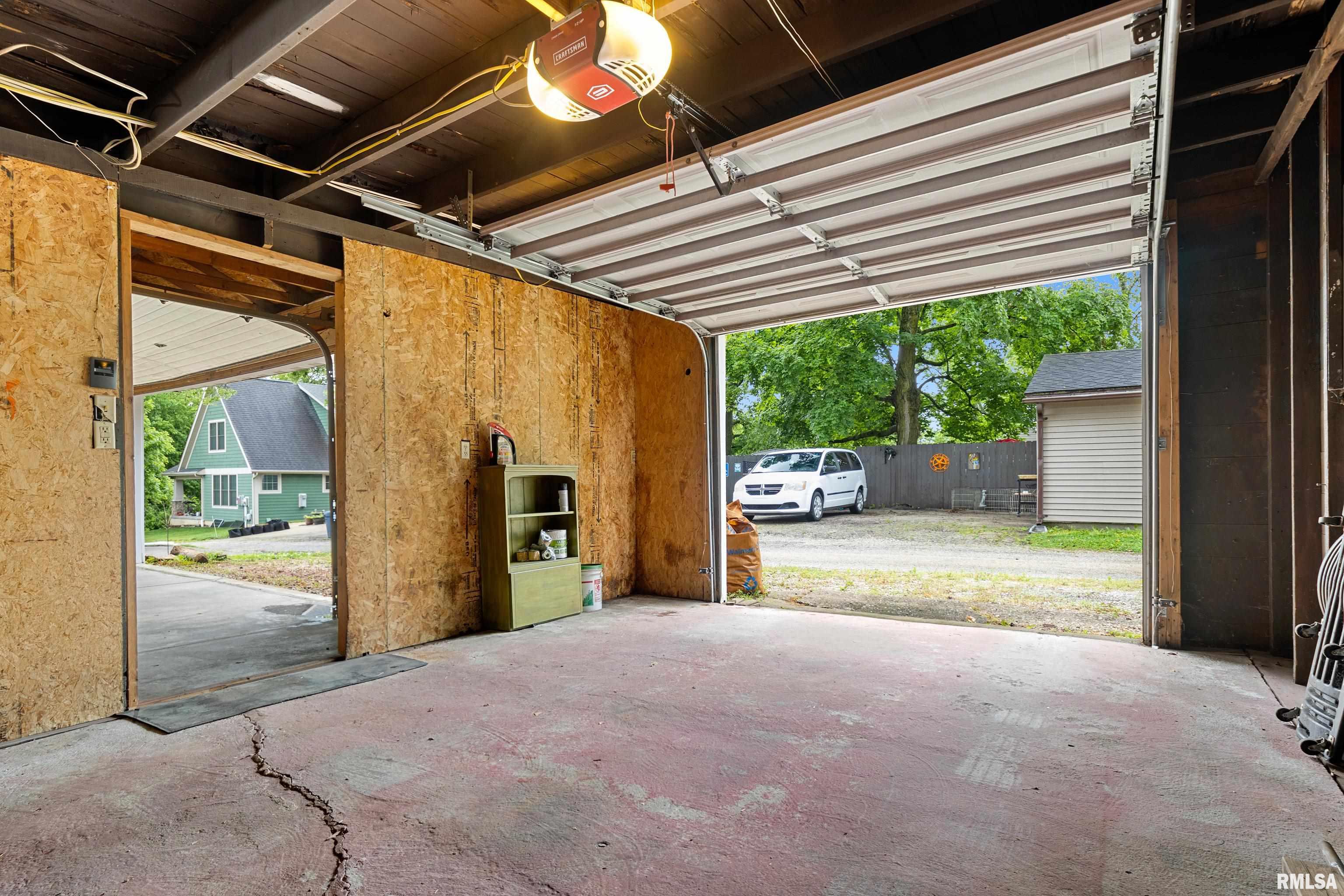 4415 N Constantine Avenue, Peoria Heights, Illinois image 25
