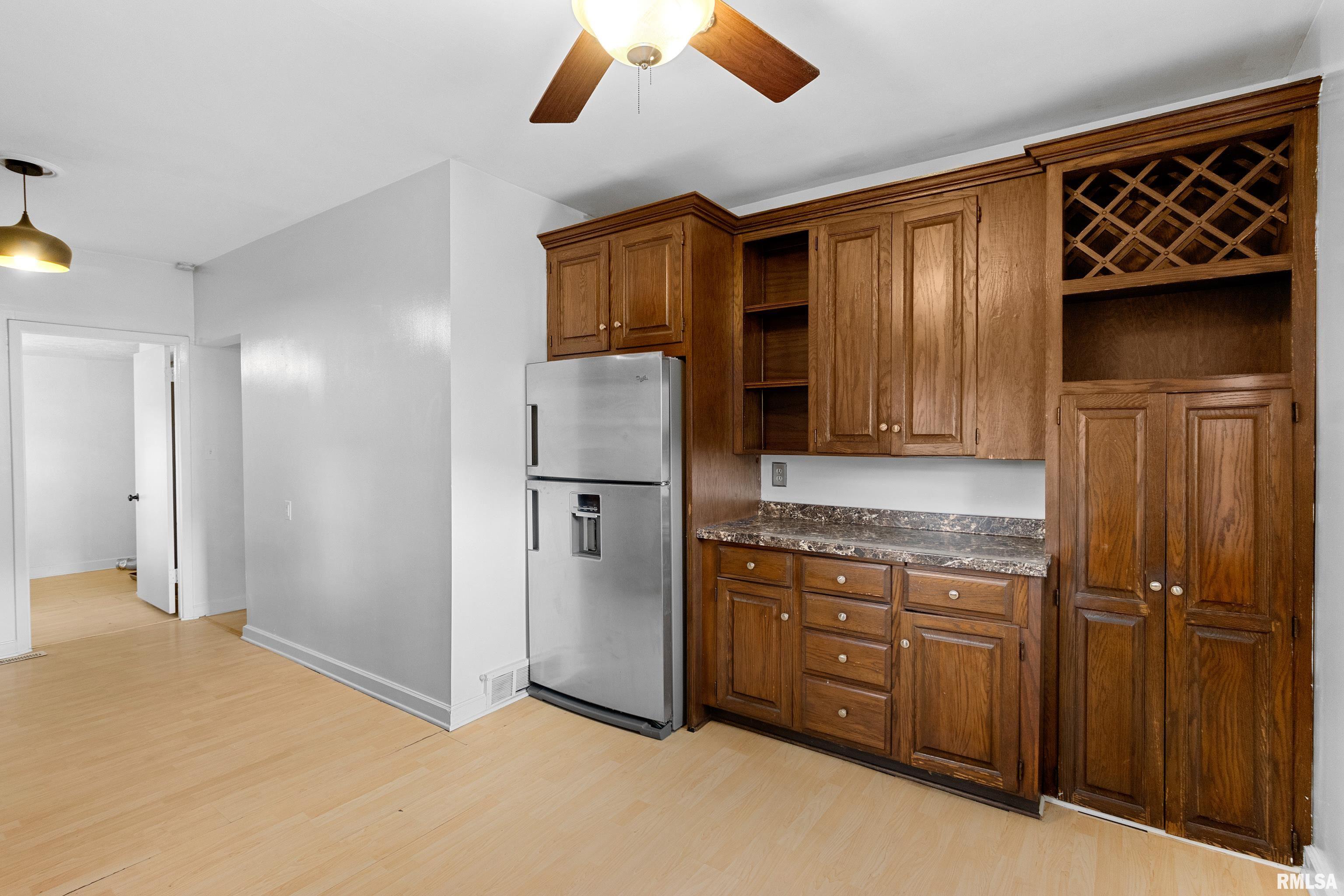 4415 N Constantine Avenue, Peoria Heights, Illinois image 5