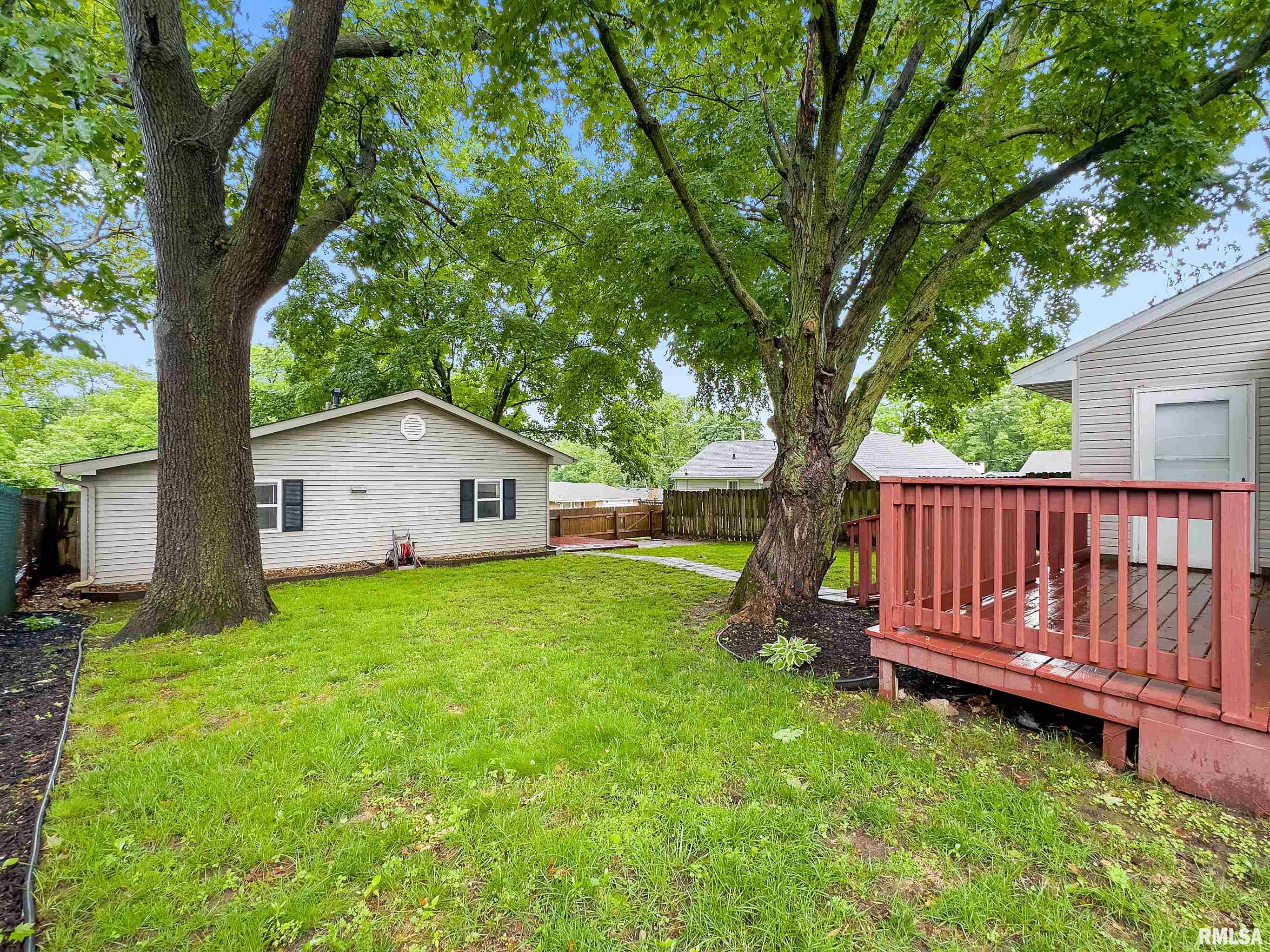 4415 N Constantine Avenue, Peoria Heights, Illinois image 19