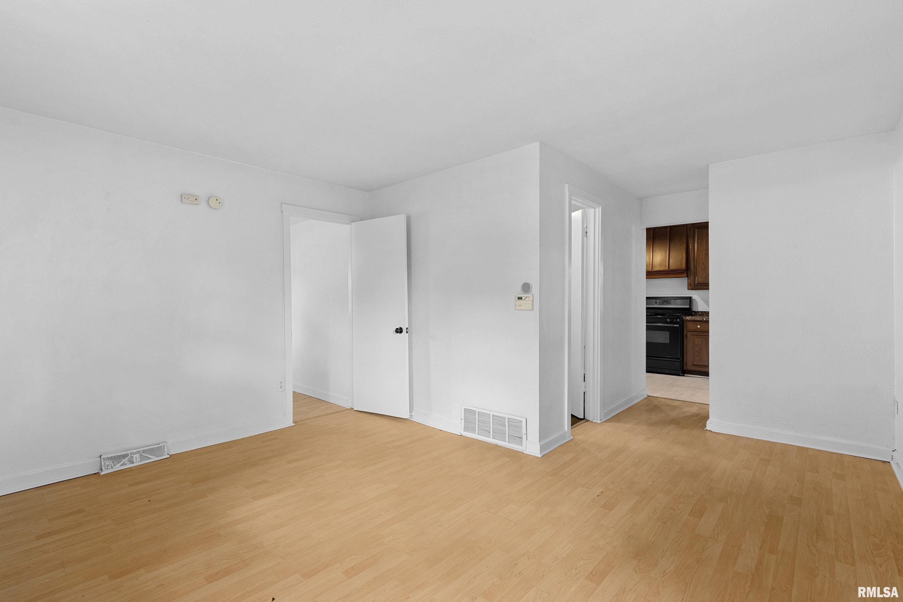 4415 N Constantine Avenue, Peoria Heights, Illinois image 9