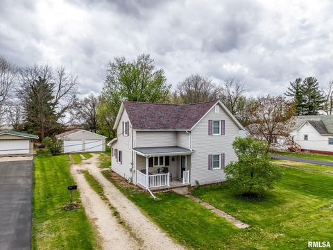 Photo of 917 W 6TH Avenue, Monmouth, IL 61462 (MLS # CA1043079)