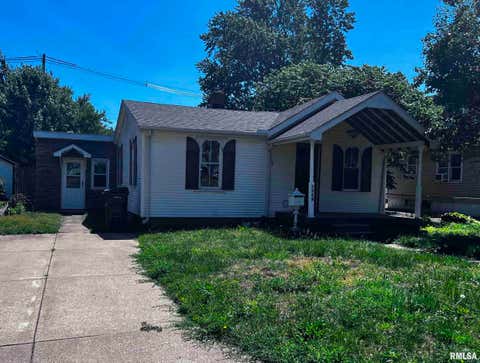 Homes For Sale - 1318 S 11th Street<br/> Pekin, IL 61554