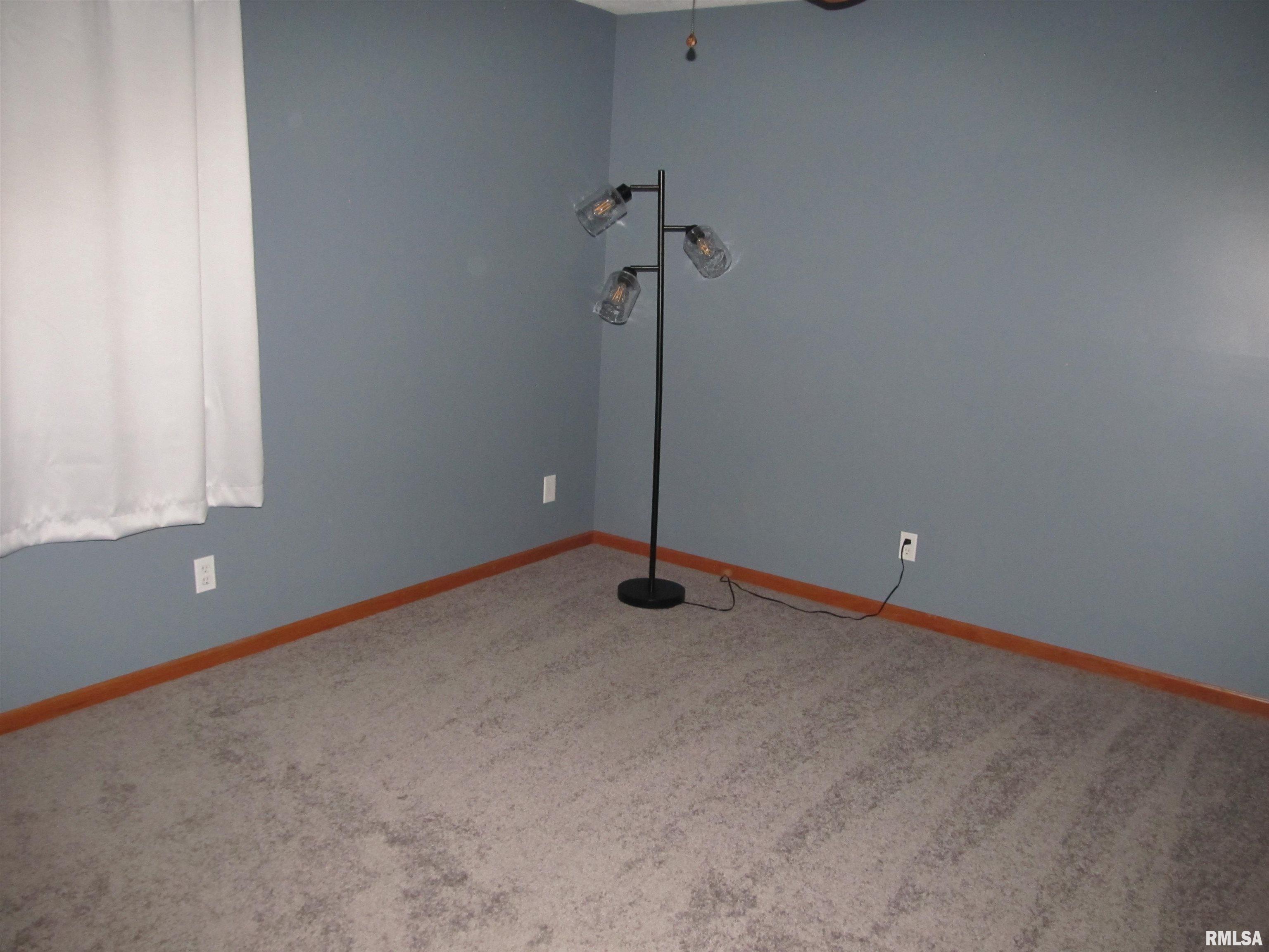 4186 Fairview Drive #5, Bettendorf, Iowa image 7