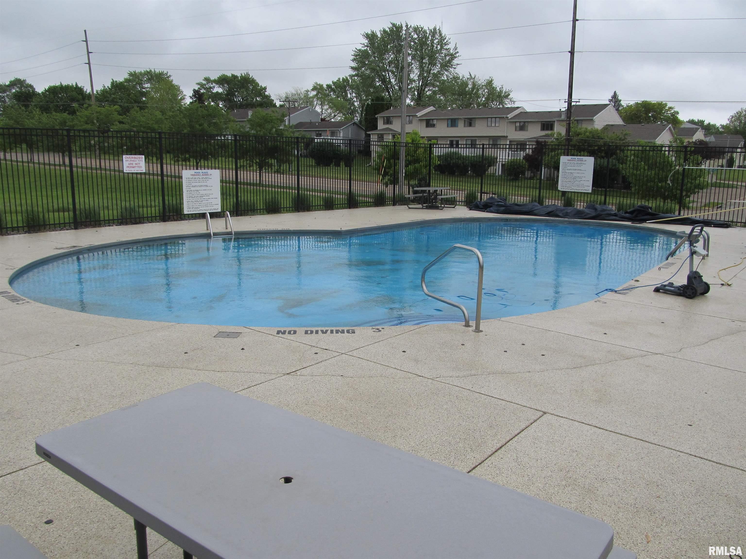 4186 Fairview Drive #5, Bettendorf, Iowa image 12