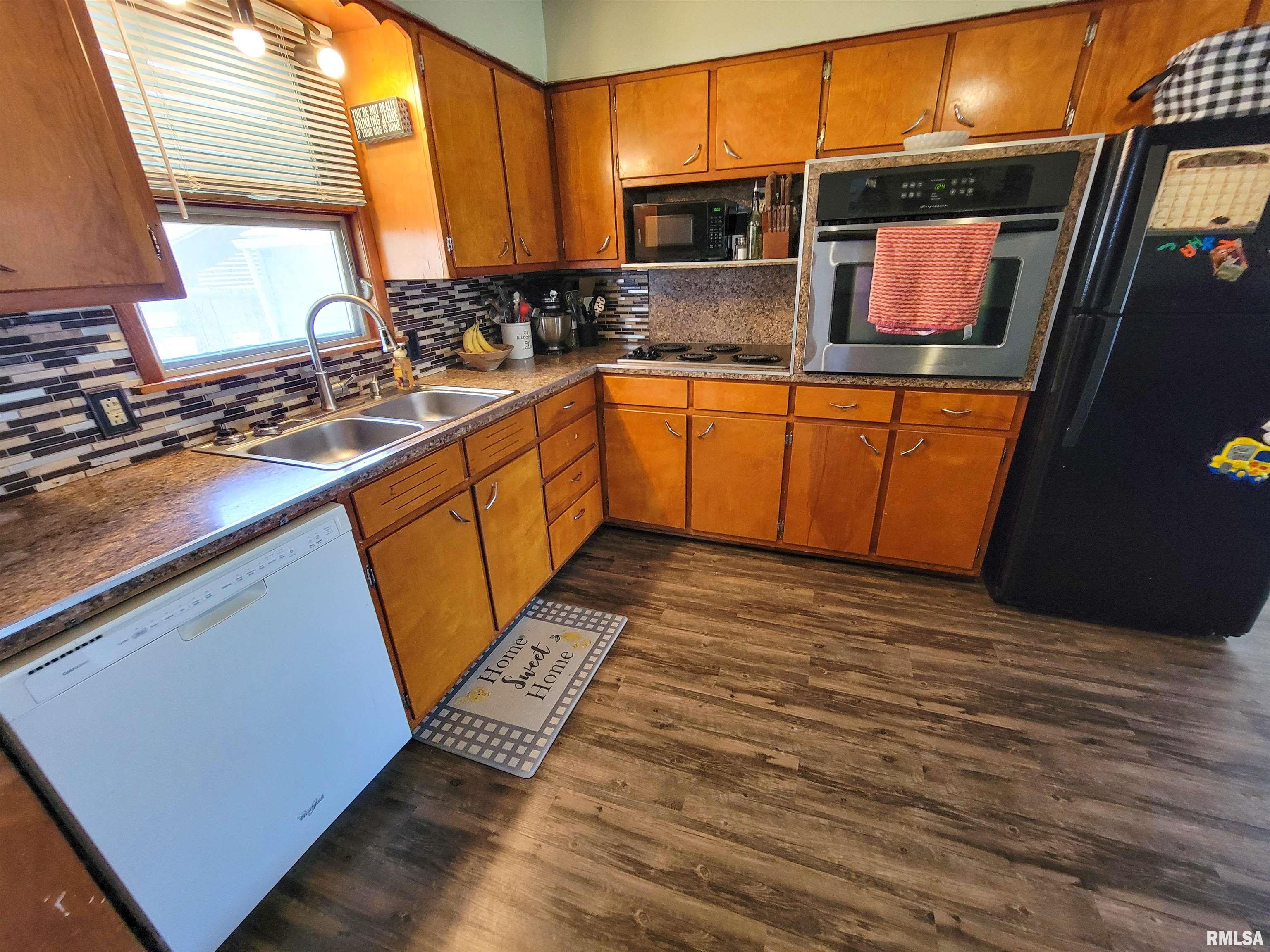 1122 Rider Street, Flora, Illinois image 12
