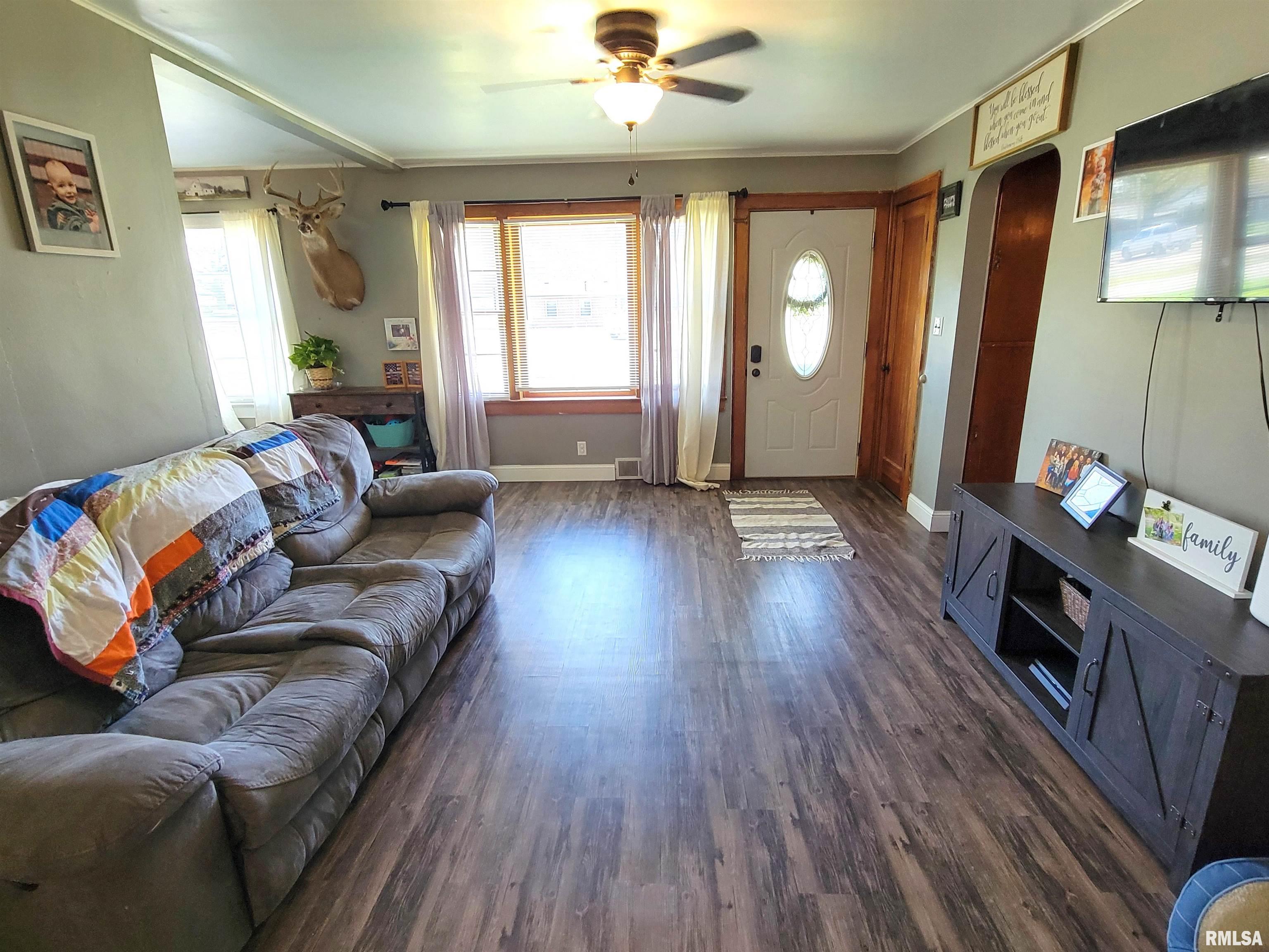 1122 Rider Street, Flora, Illinois image 8