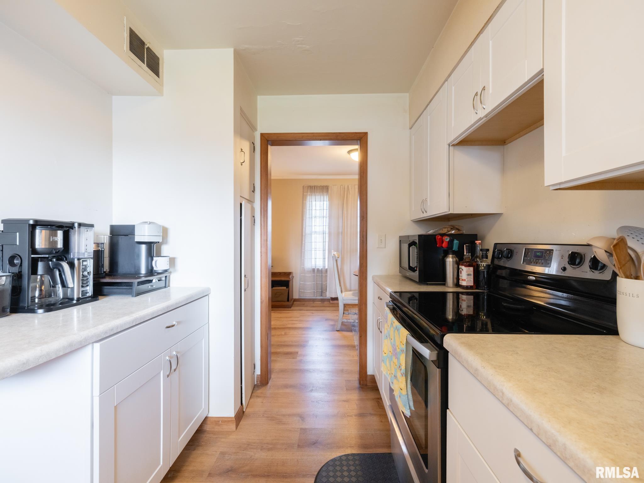 406 S Barnewolt Drive, Peoria, Illinois image 16